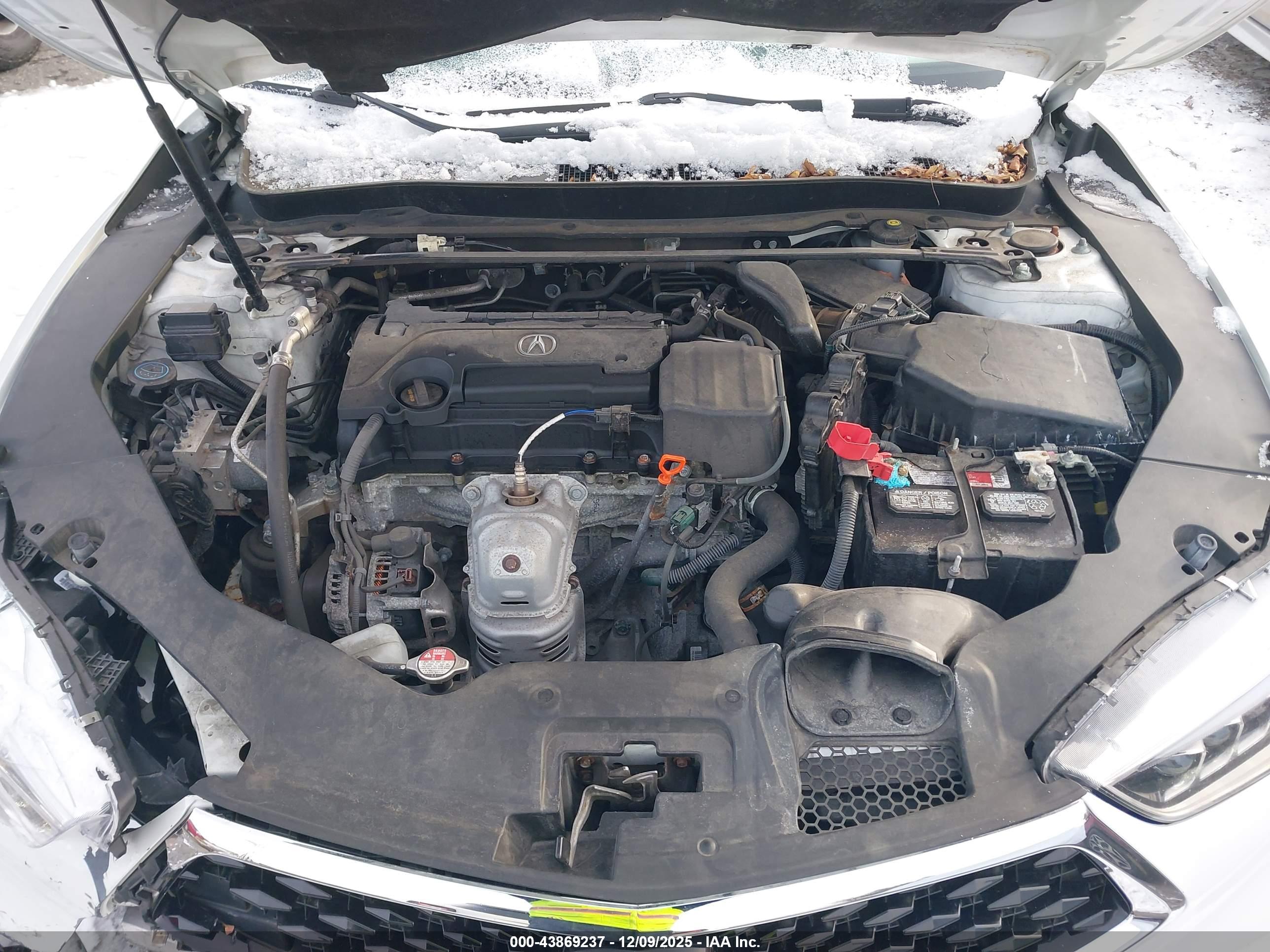 ACURA TLX image 10
