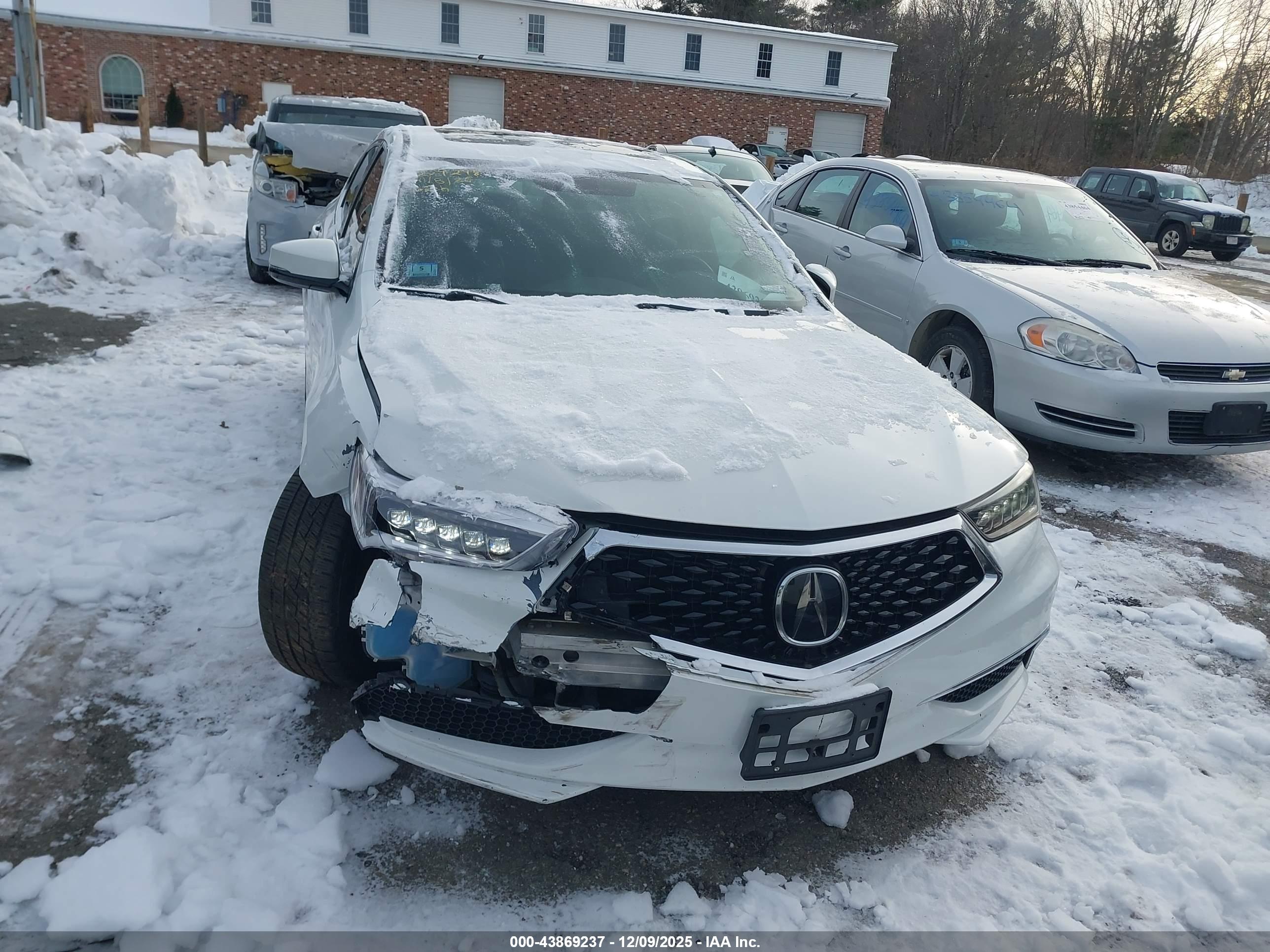 ACURA TLX image 6