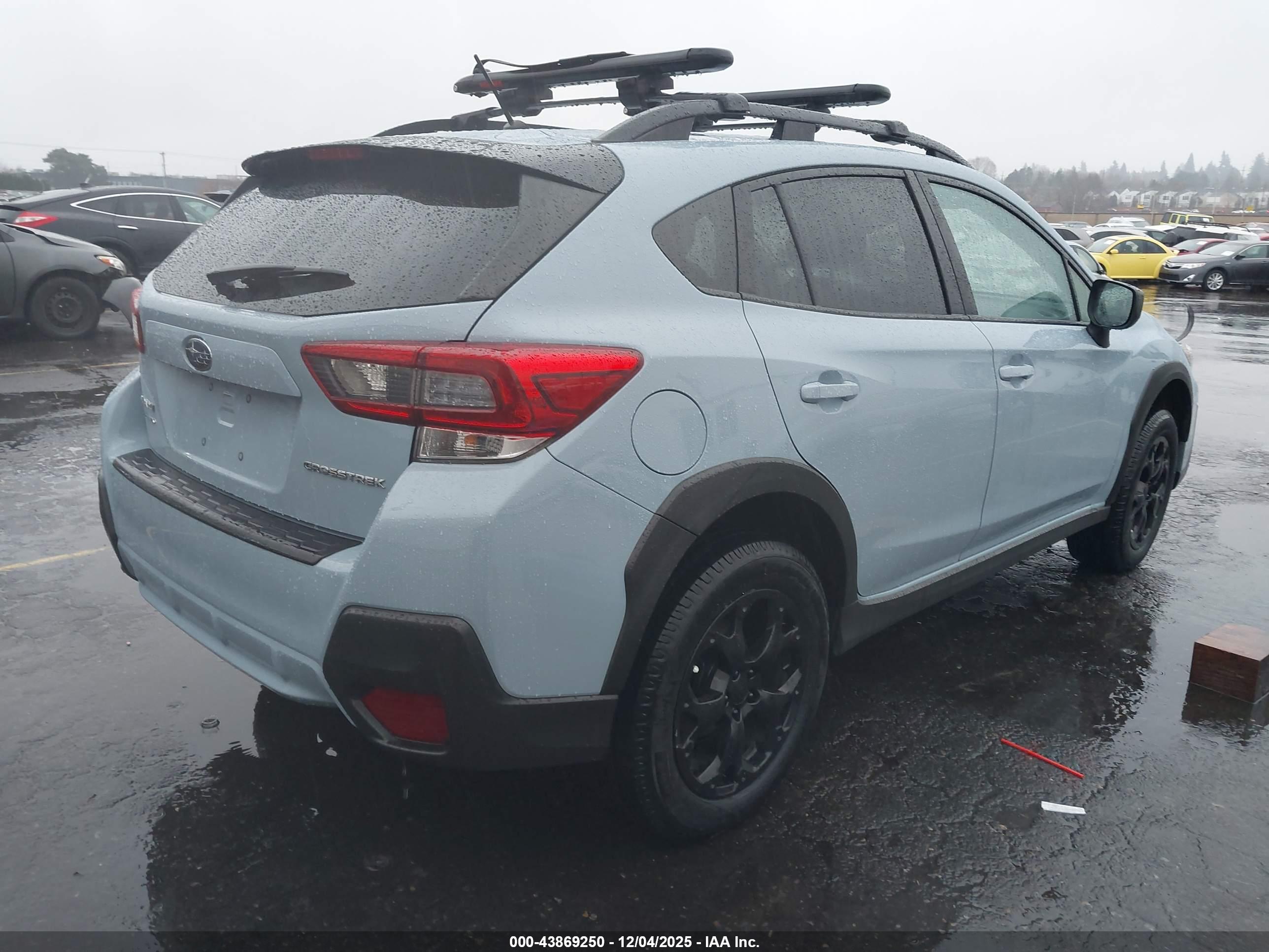 SUBARU CROSSTREK image 4