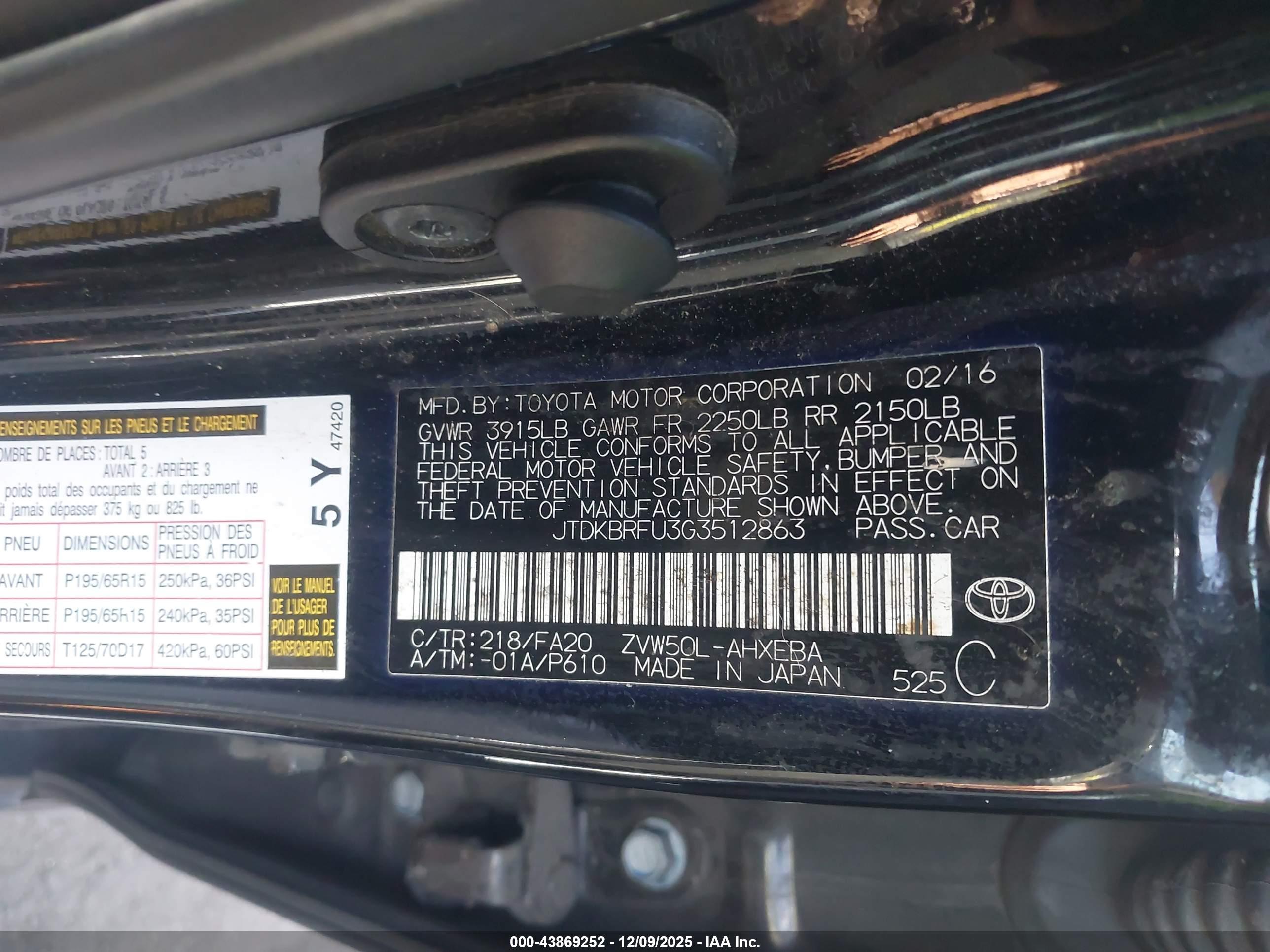 TOYOTA PRIUS image 9