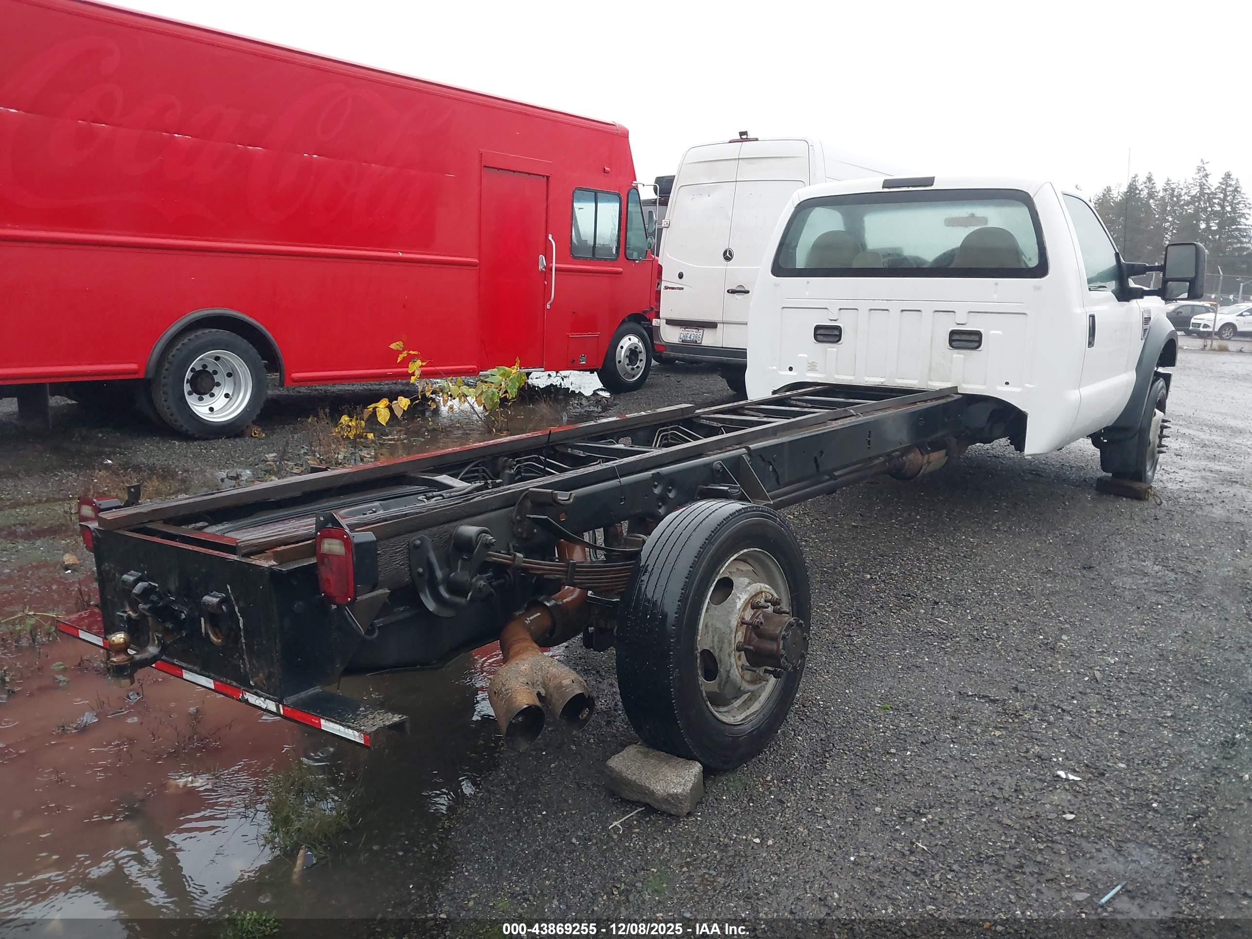 FORD F-550 image 4