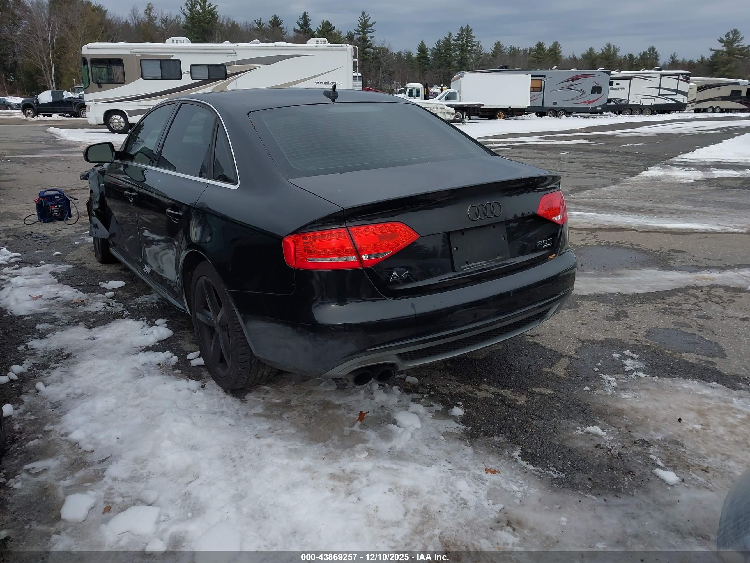 AUDI A4 image 3