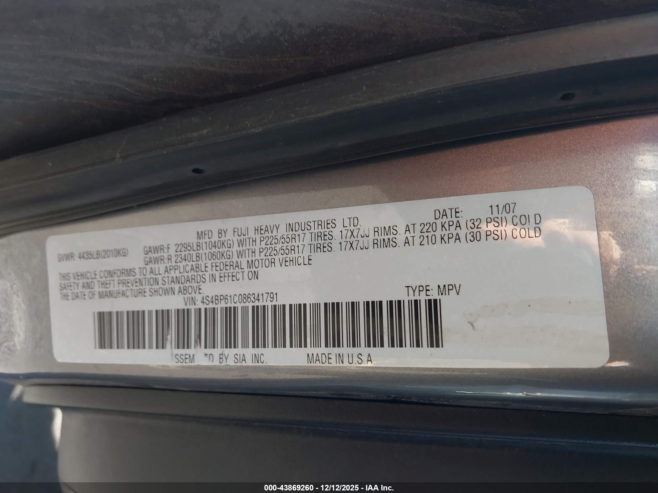 SUBARU OUTBACK image 9