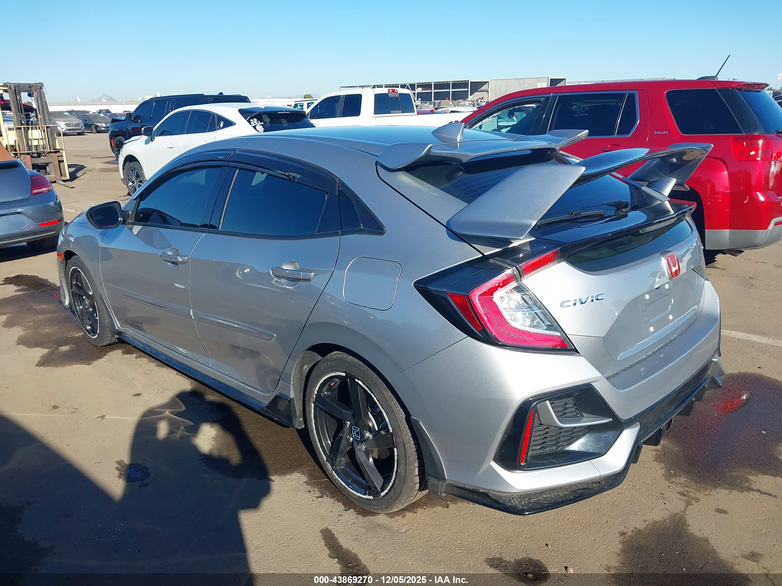 HONDA CIVIC image 3