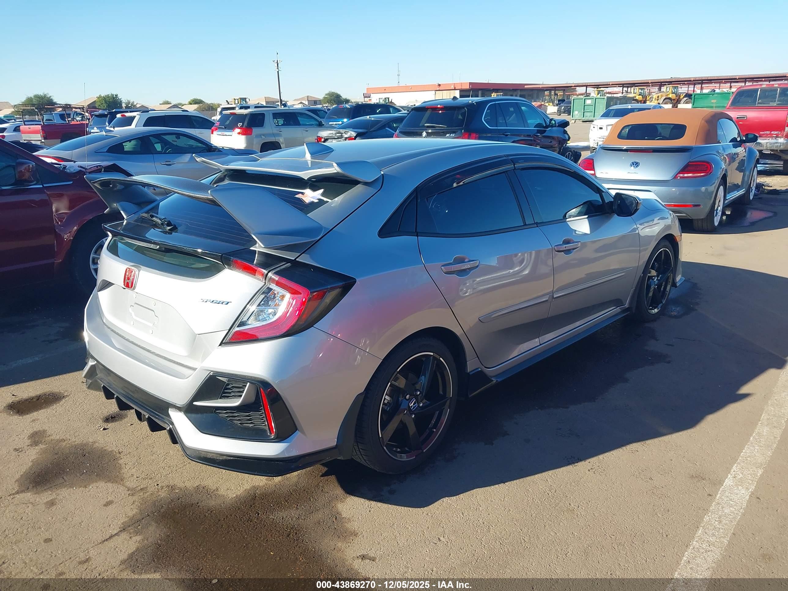 HONDA CIVIC image 4
