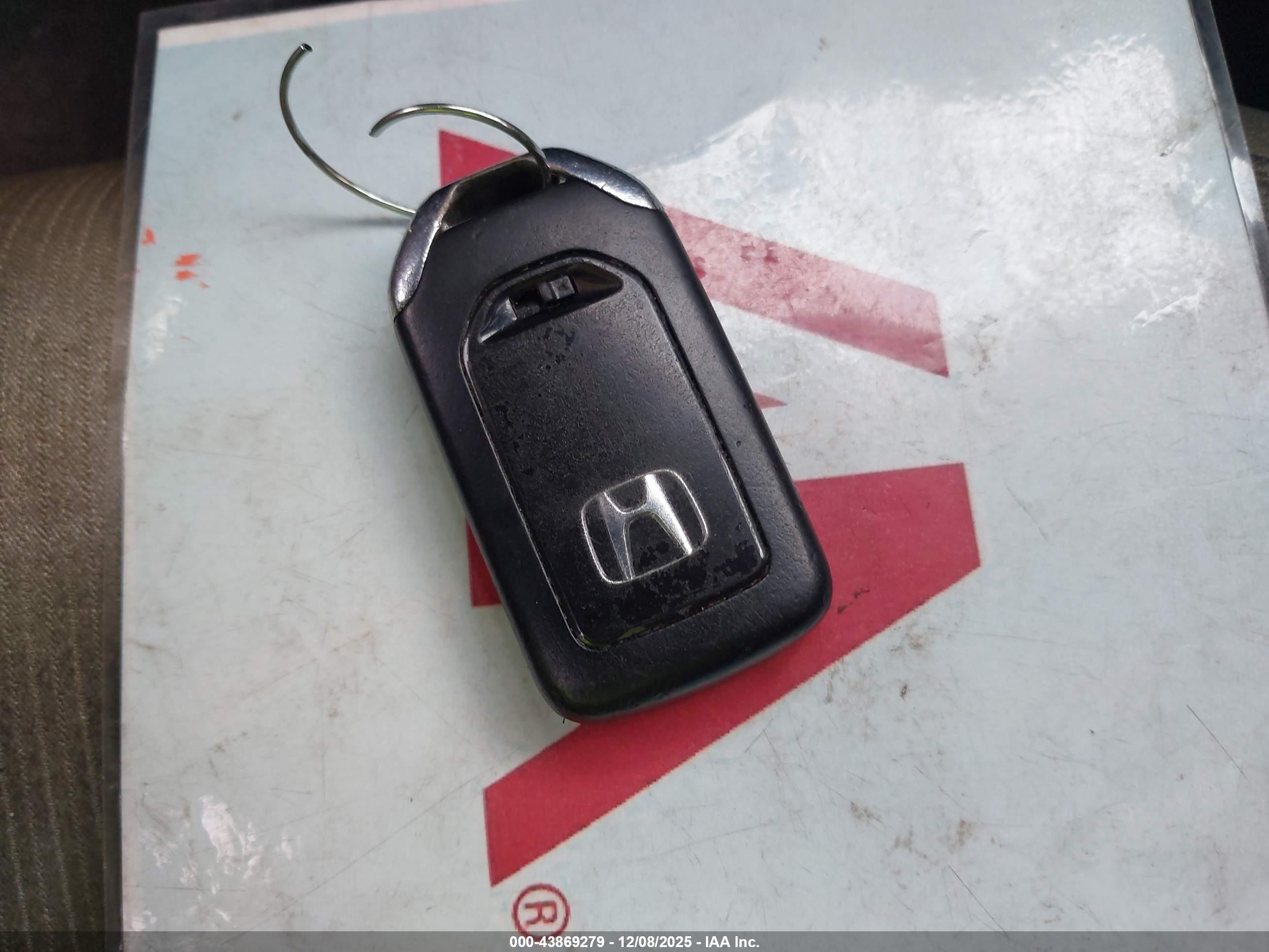 HONDA ACCORD image 11