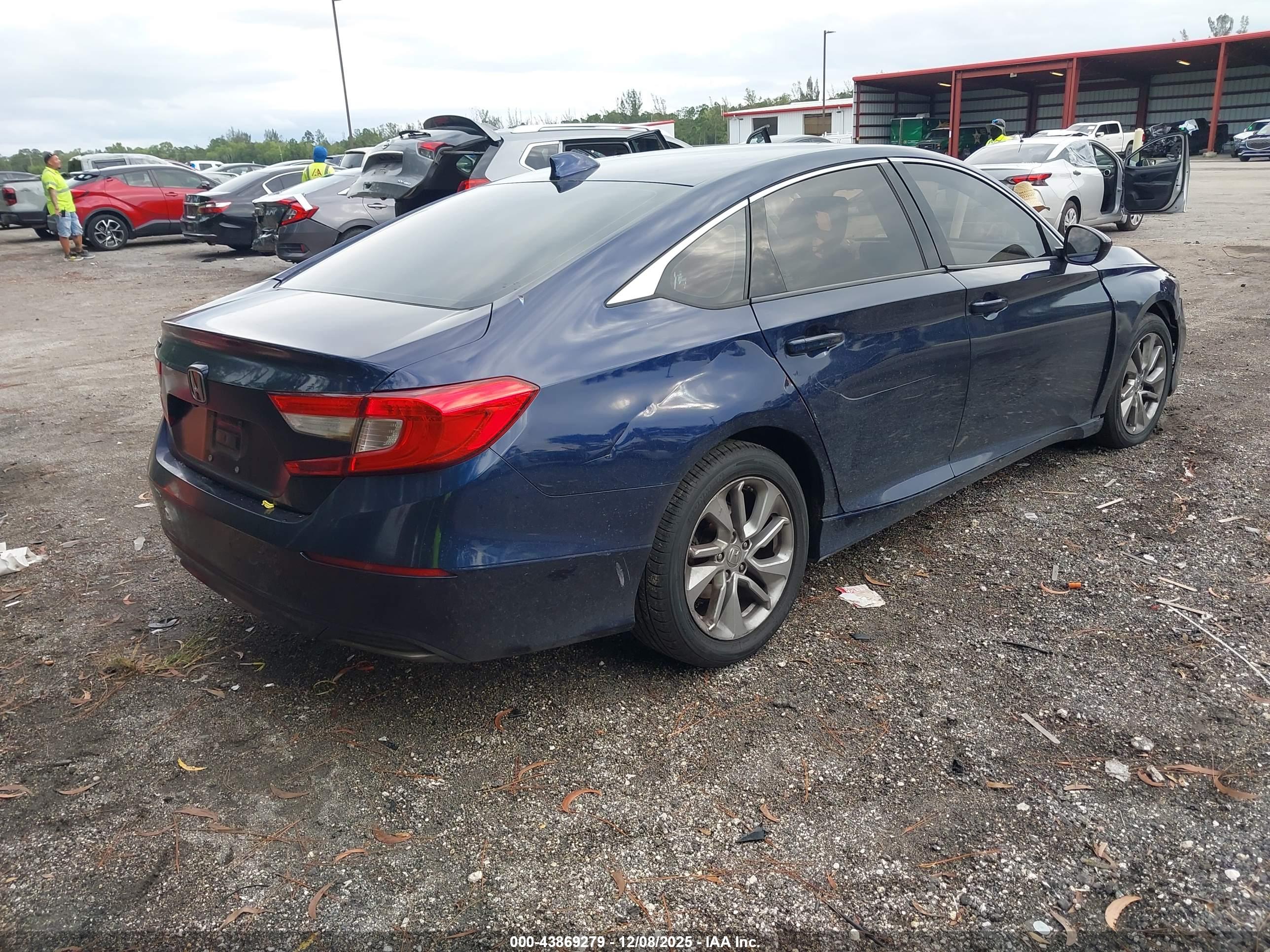 HONDA ACCORD image 4