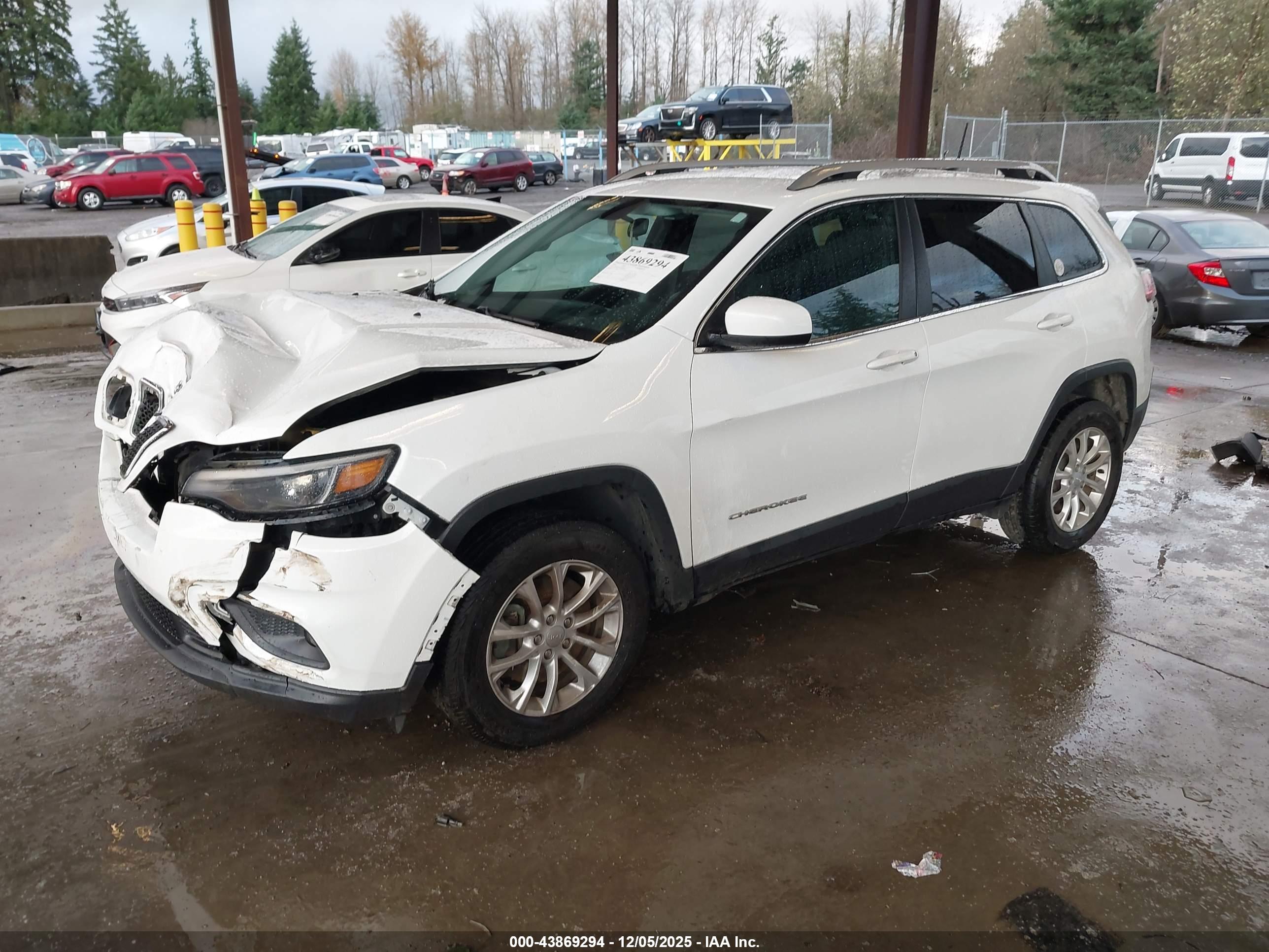 JEEP CHEROKEE image 2
