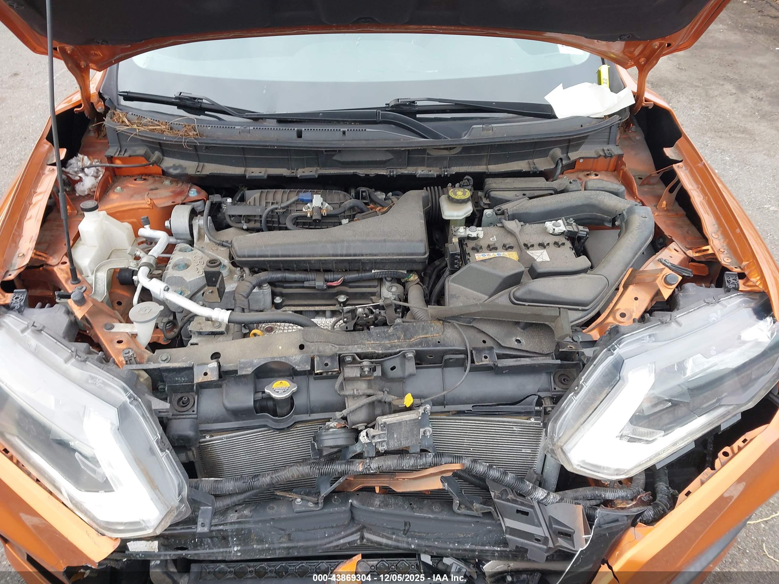 NISSAN ROGUE image 10