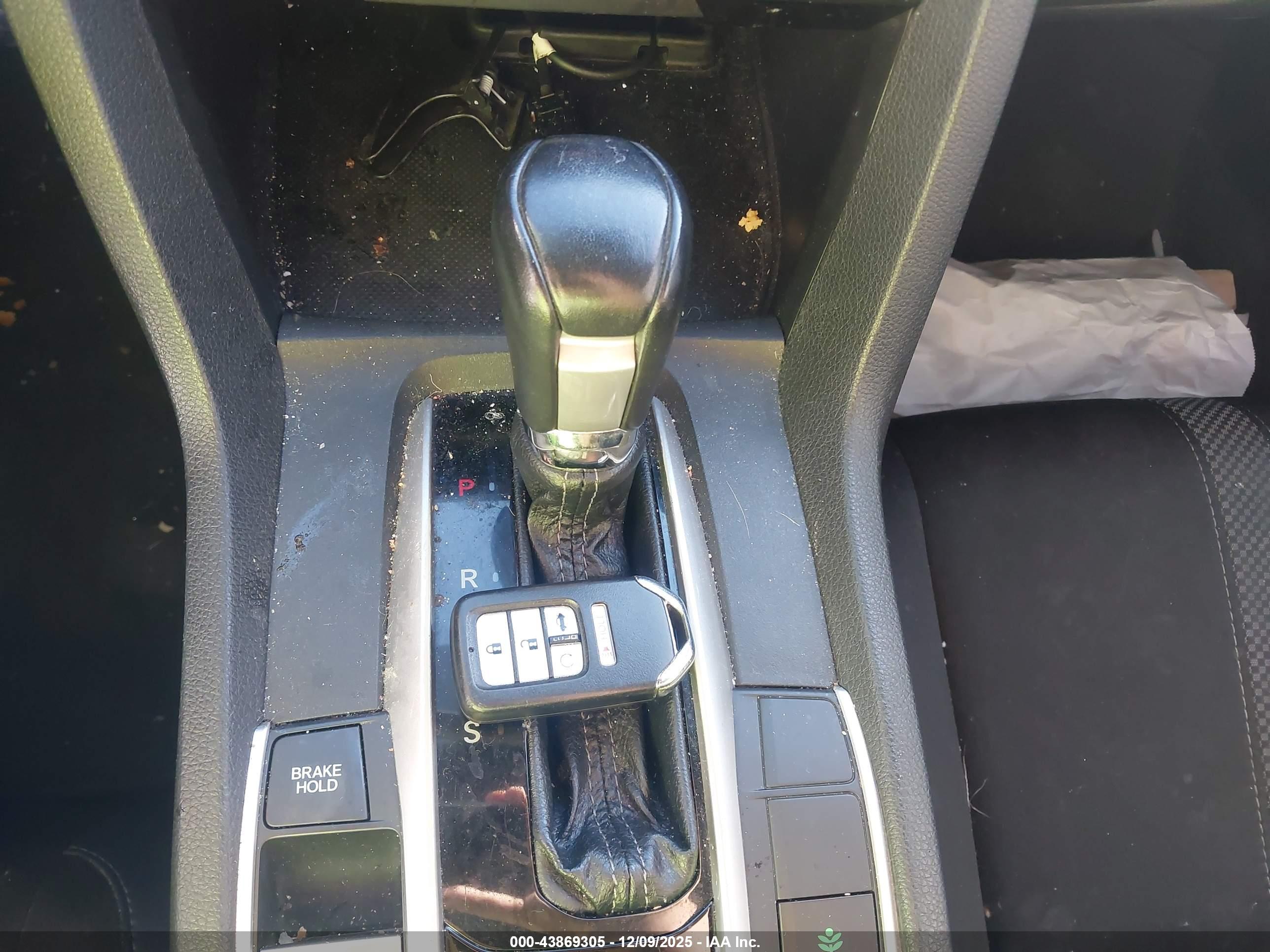 HONDA CIVIC image 11