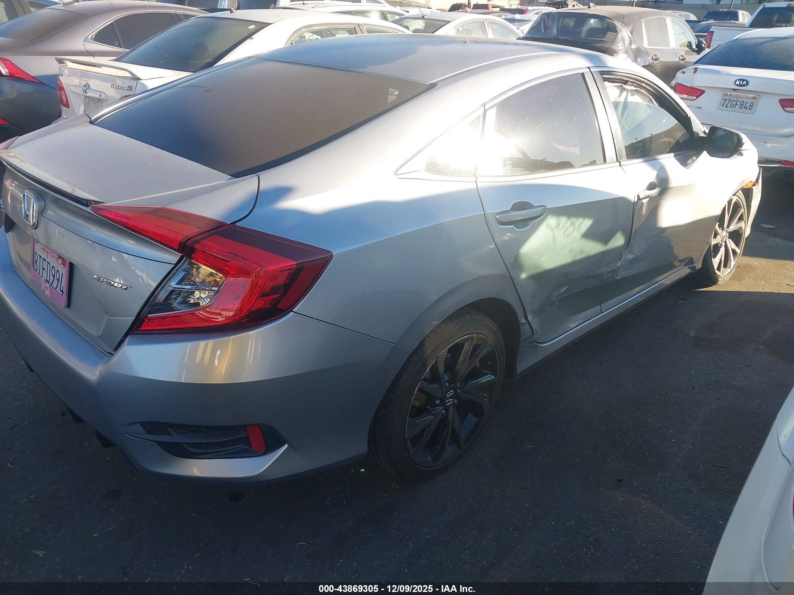 HONDA CIVIC image 4