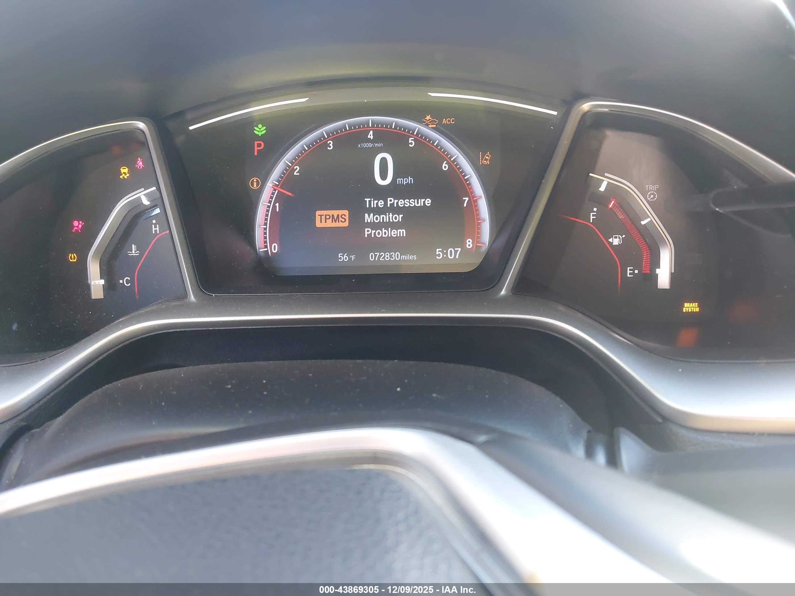 HONDA CIVIC image 7