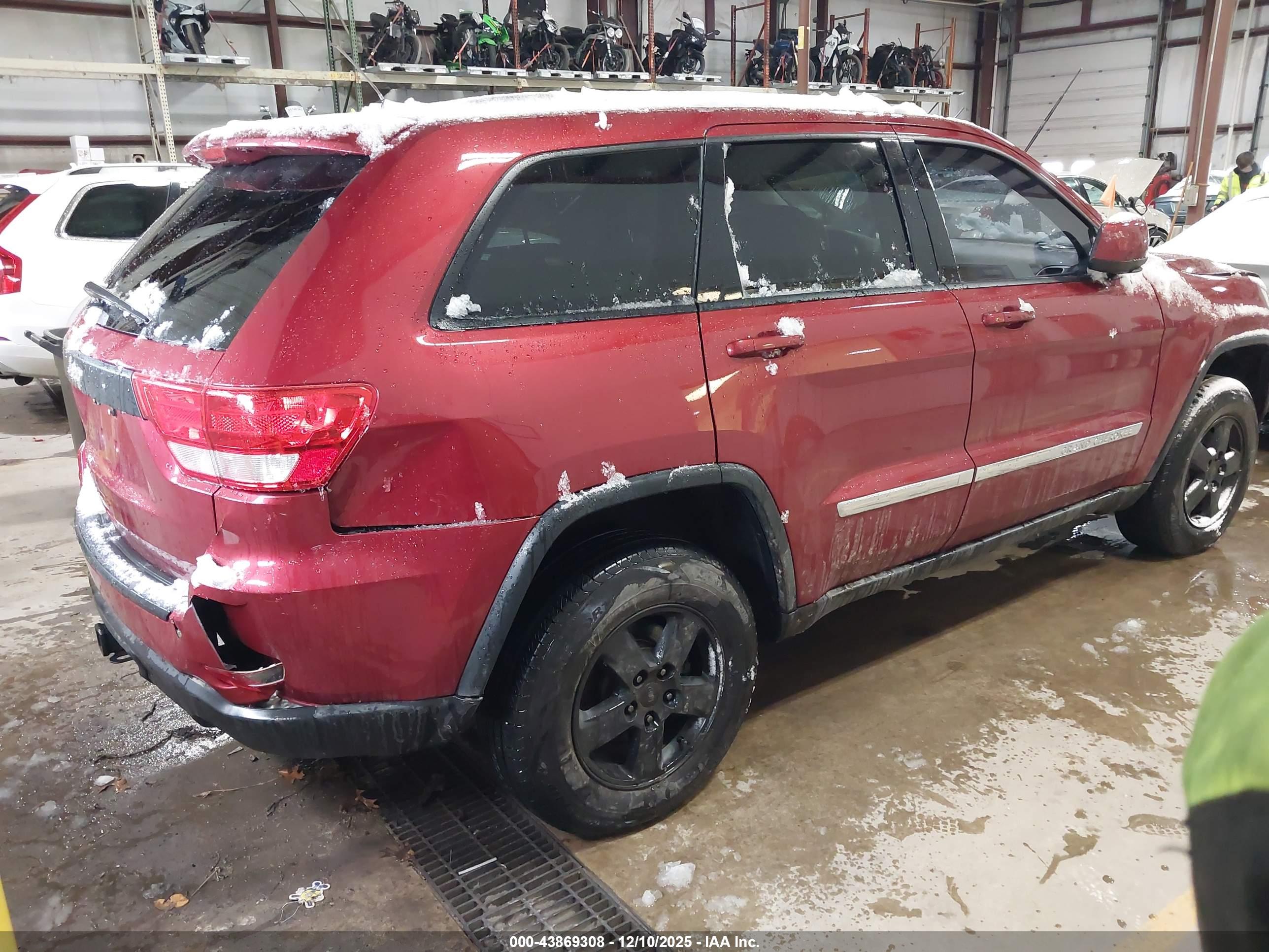 JEEP GRAND image 4