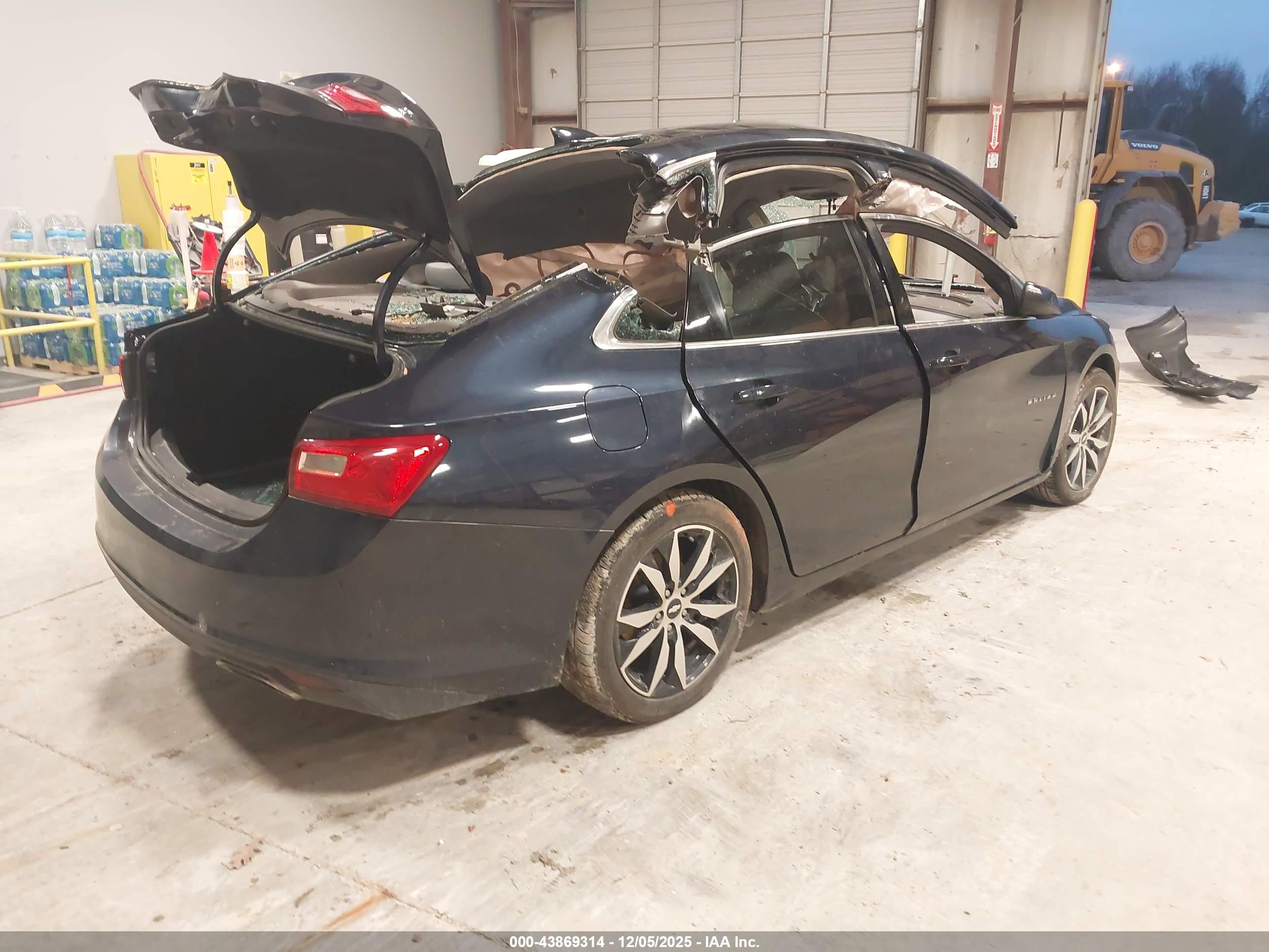 CHEVROLET MALIBU image 4