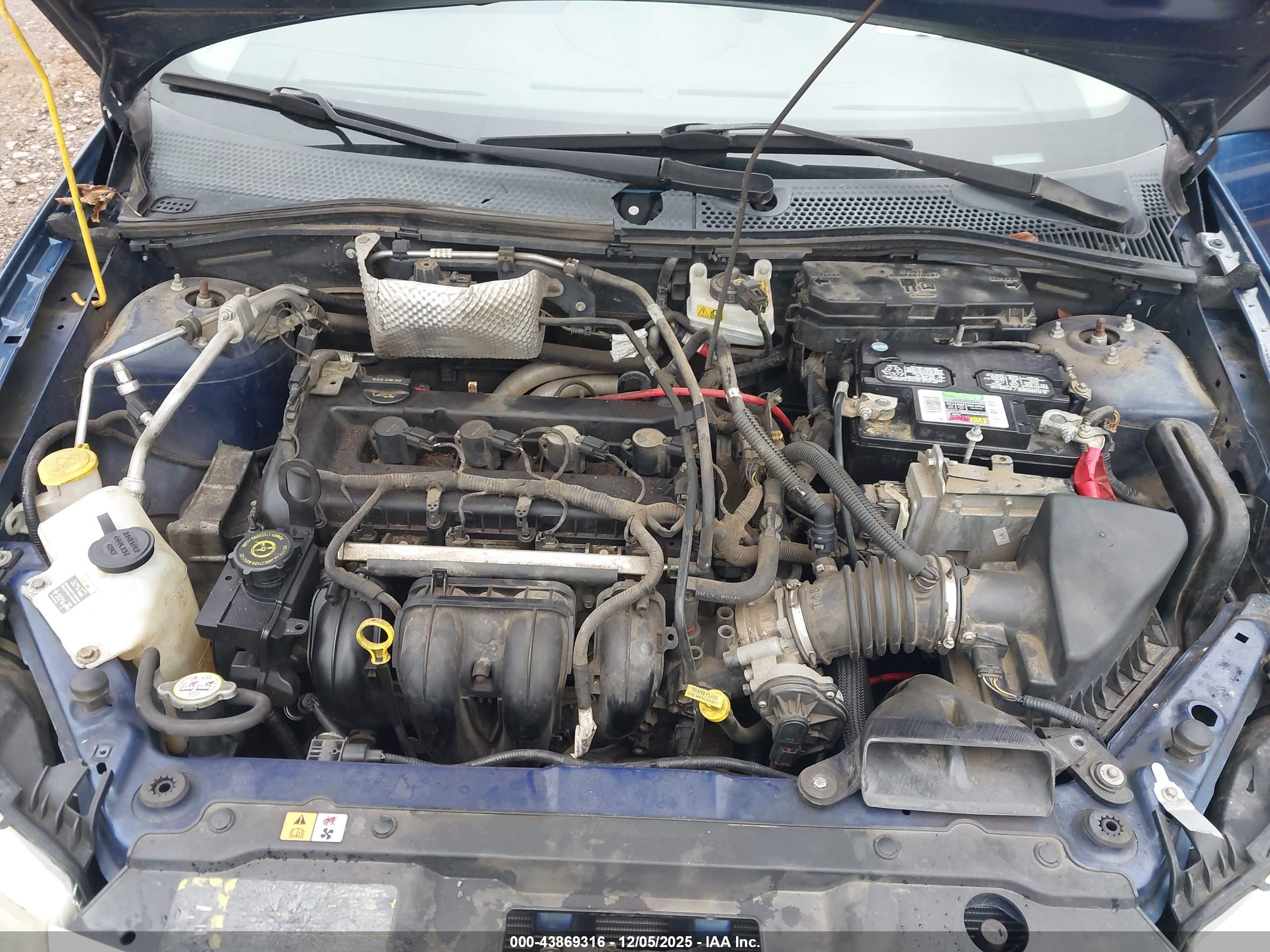 FORD FOCUS image 10
