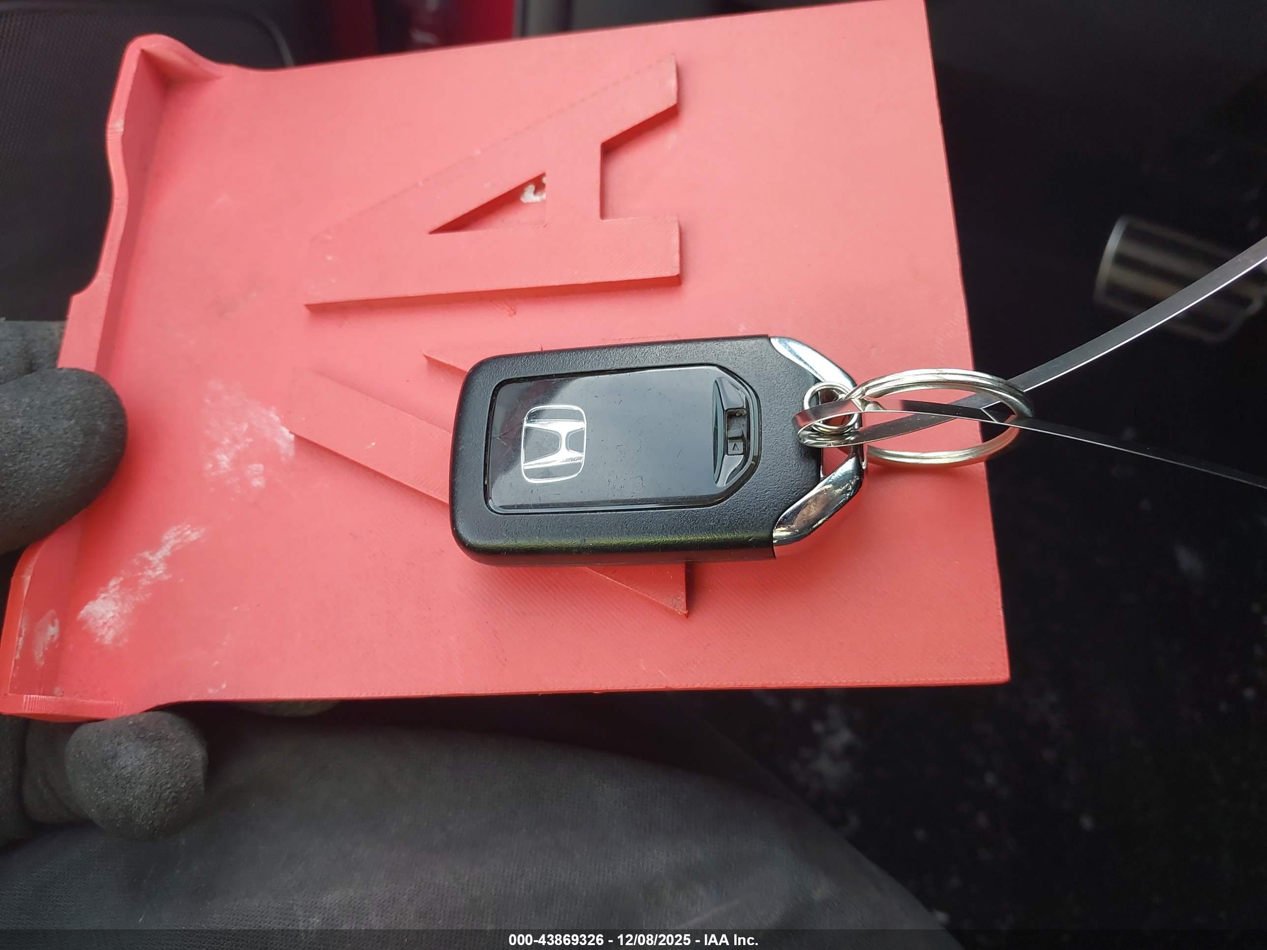 HONDA ACCORD image 11