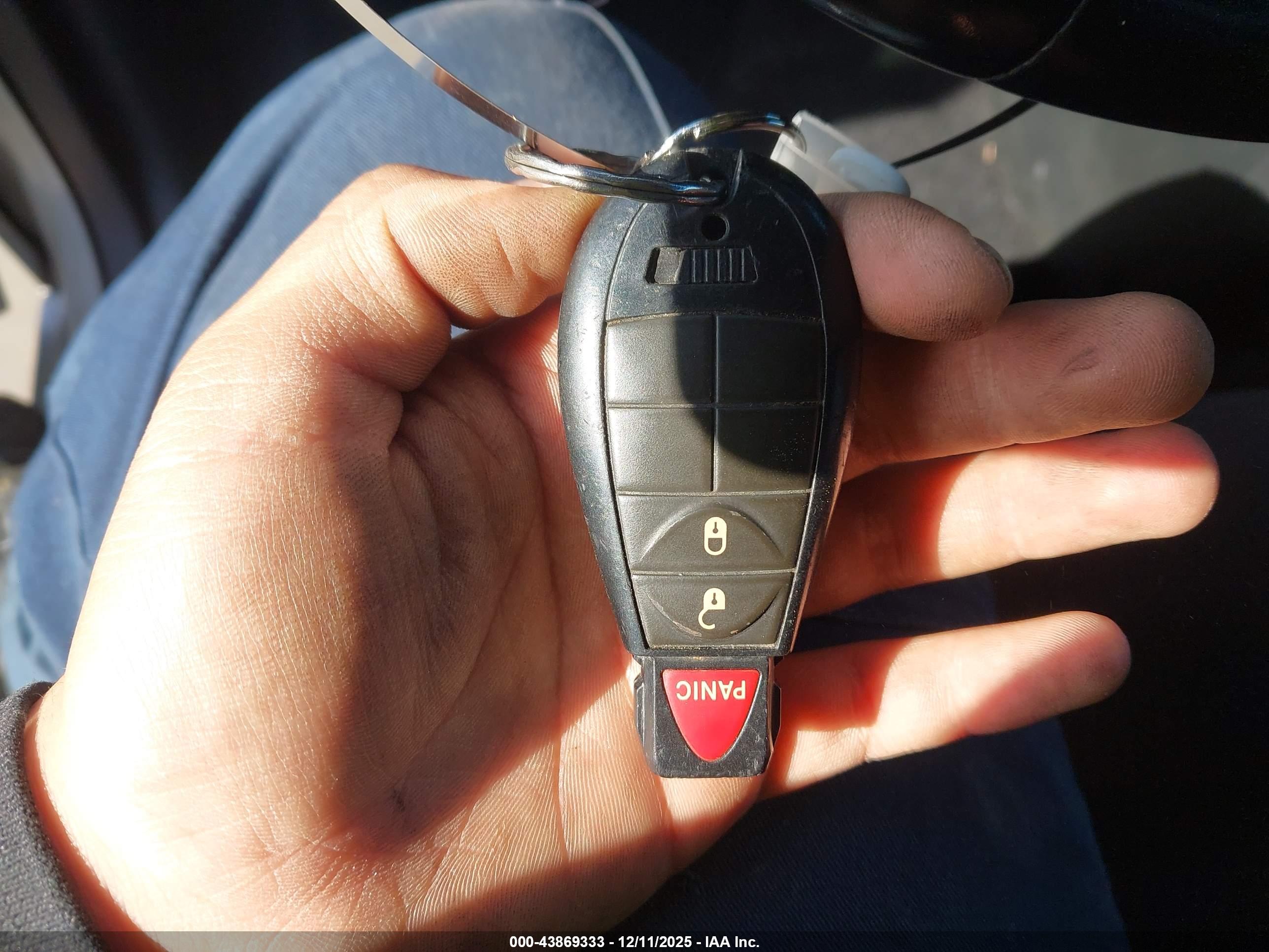 DODGE GRAND image 11