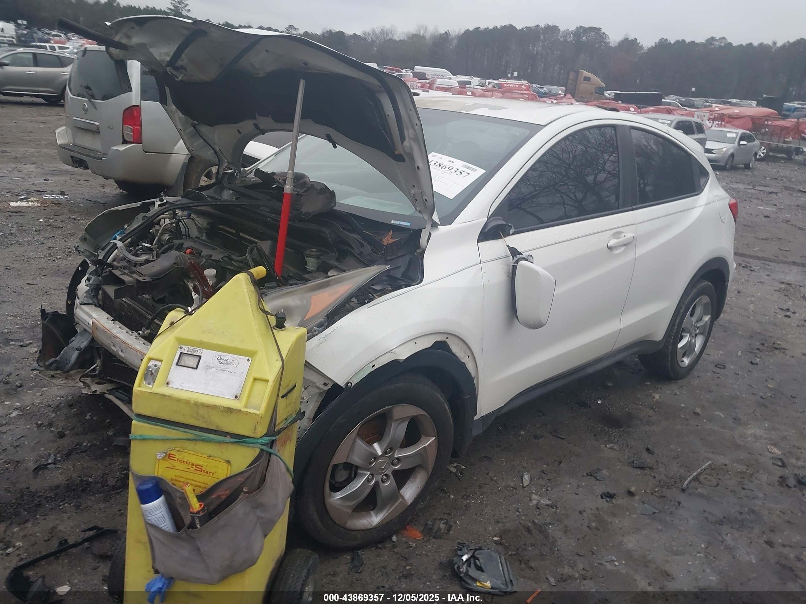 HONDA HR-V image 2