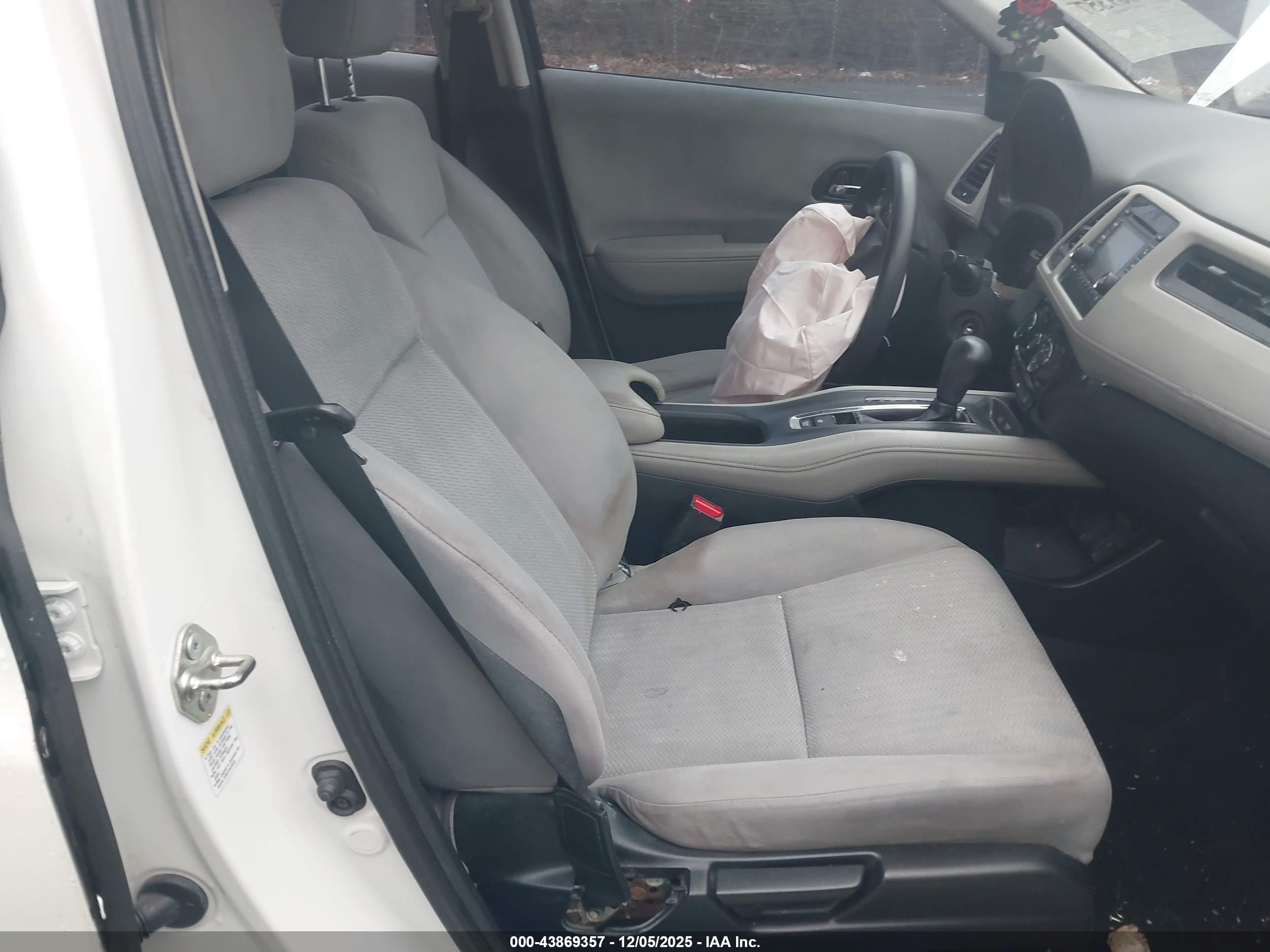 HONDA HR-V image 5