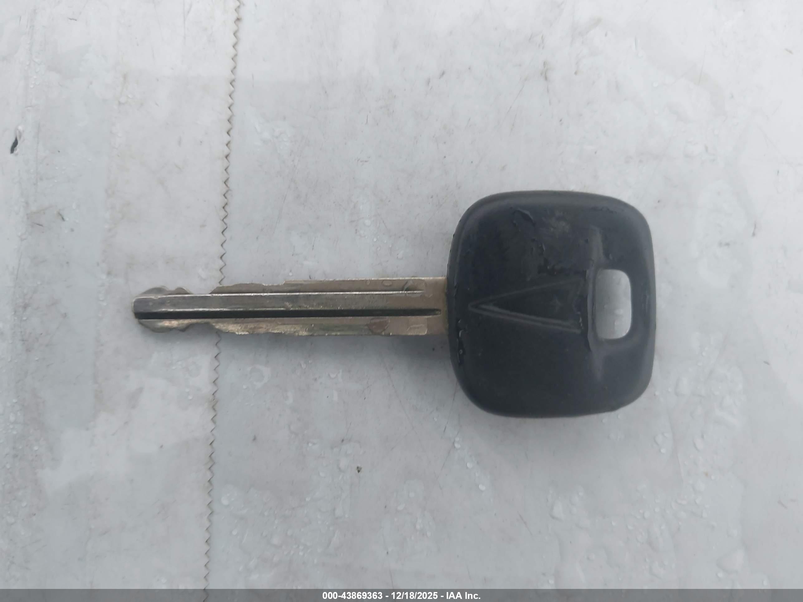 PONTIAC VIBE image 11