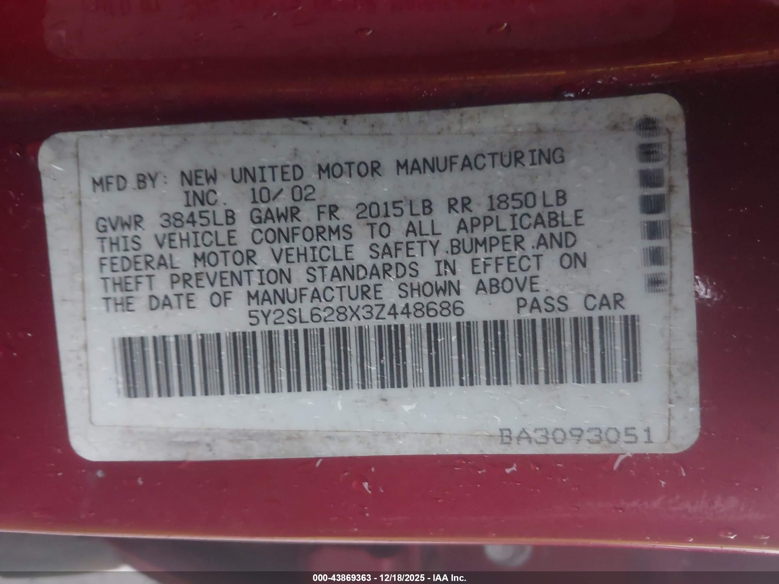 PONTIAC VIBE image 9