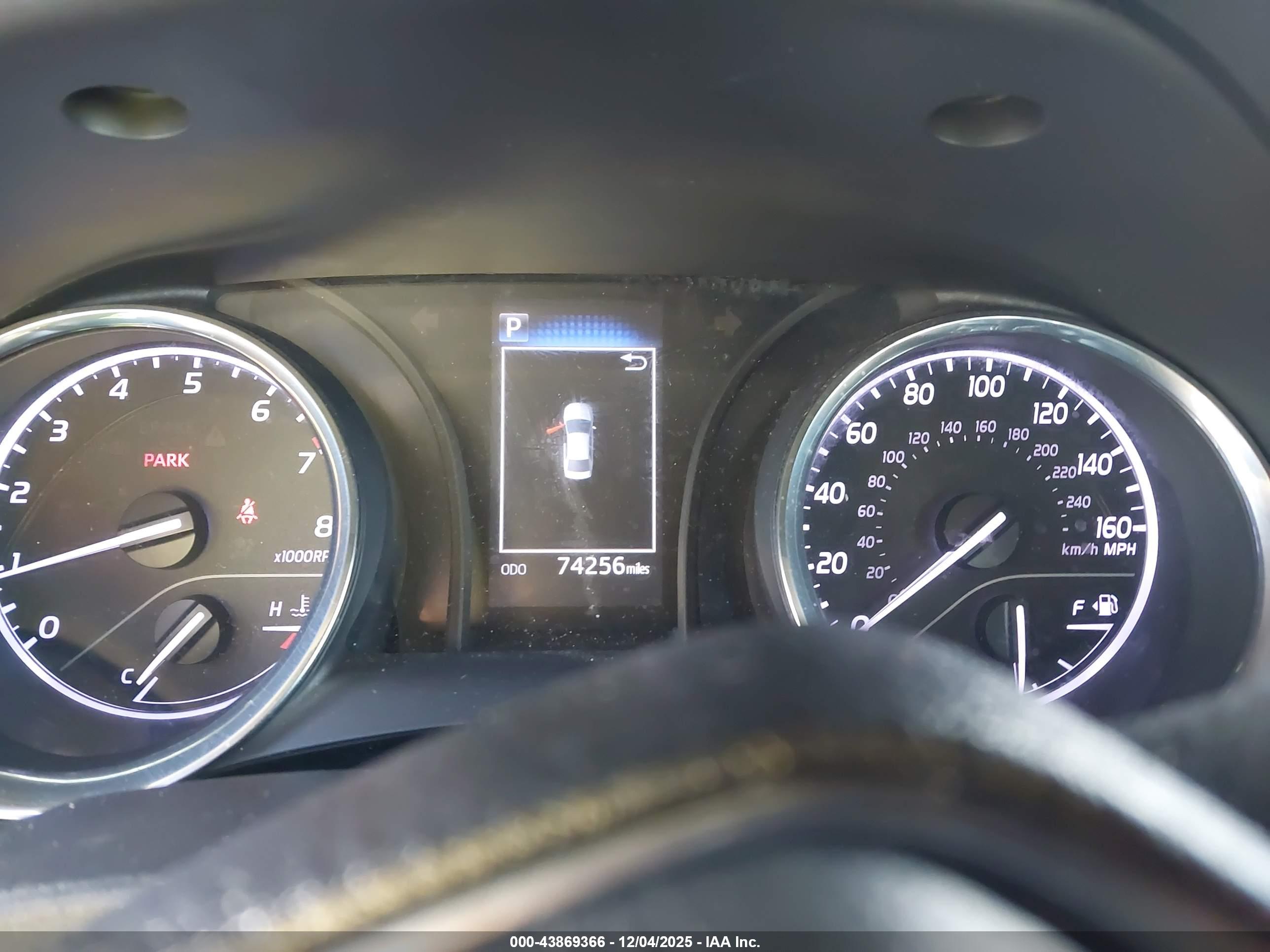 TOYOTA CAMRY image 7