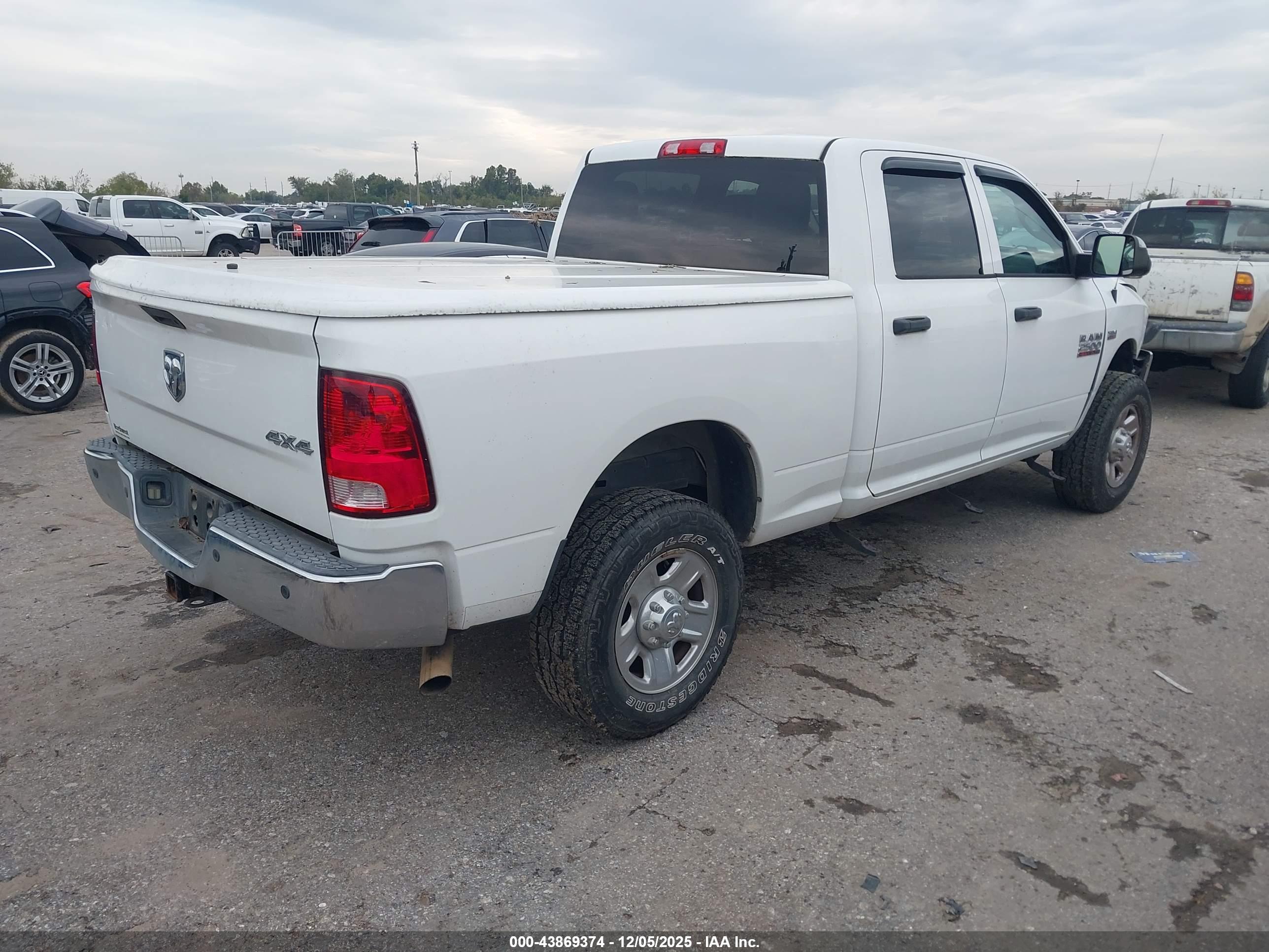 RAM 2500 image 4