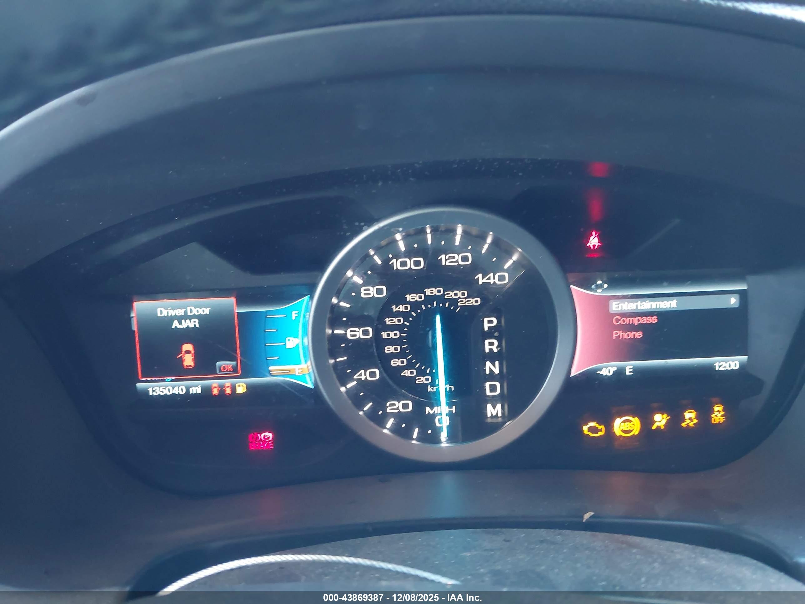FORD EXPLORER image 7