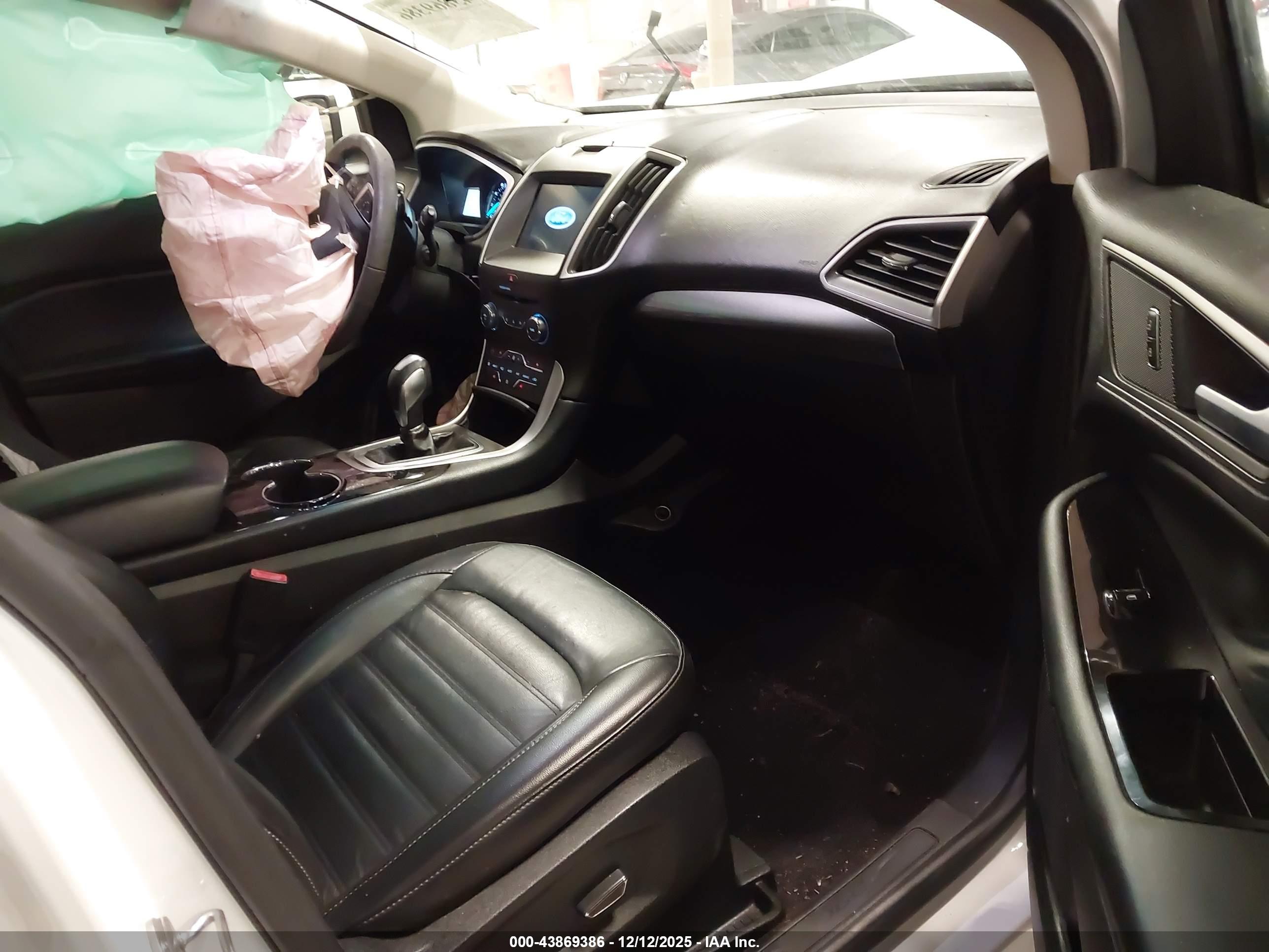 FORD EDGE image 5