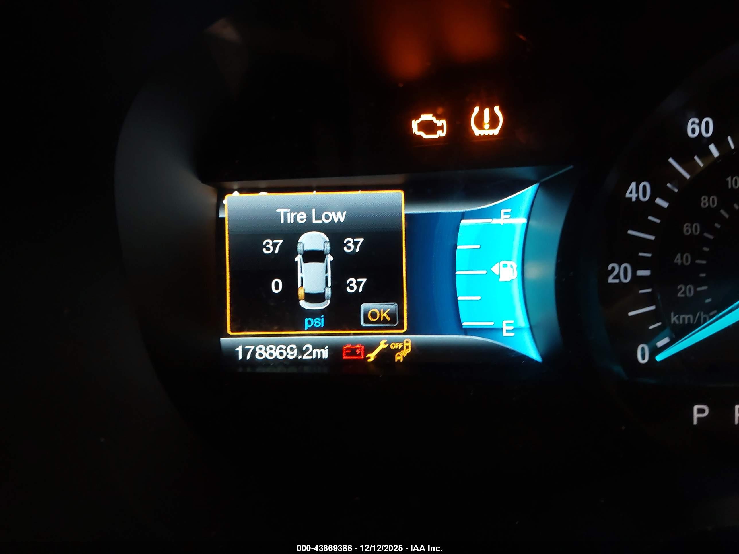 FORD EDGE image 7