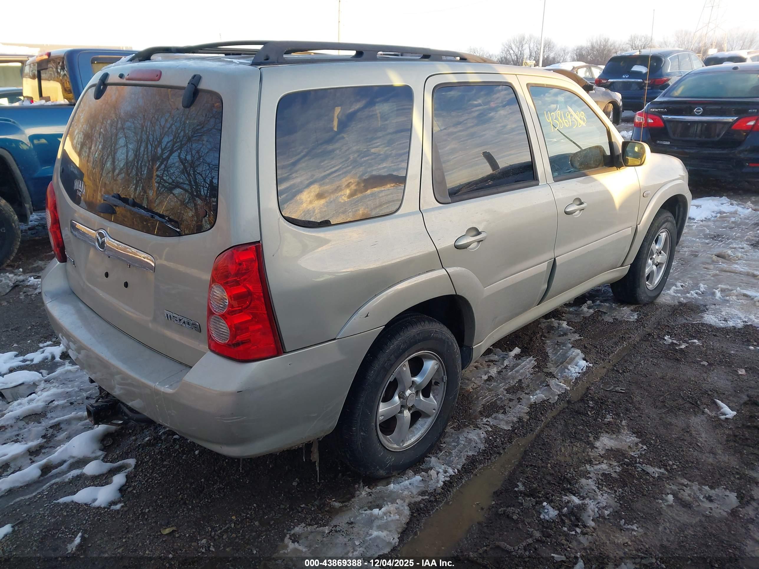 MAZDA TRIBUTE image 4