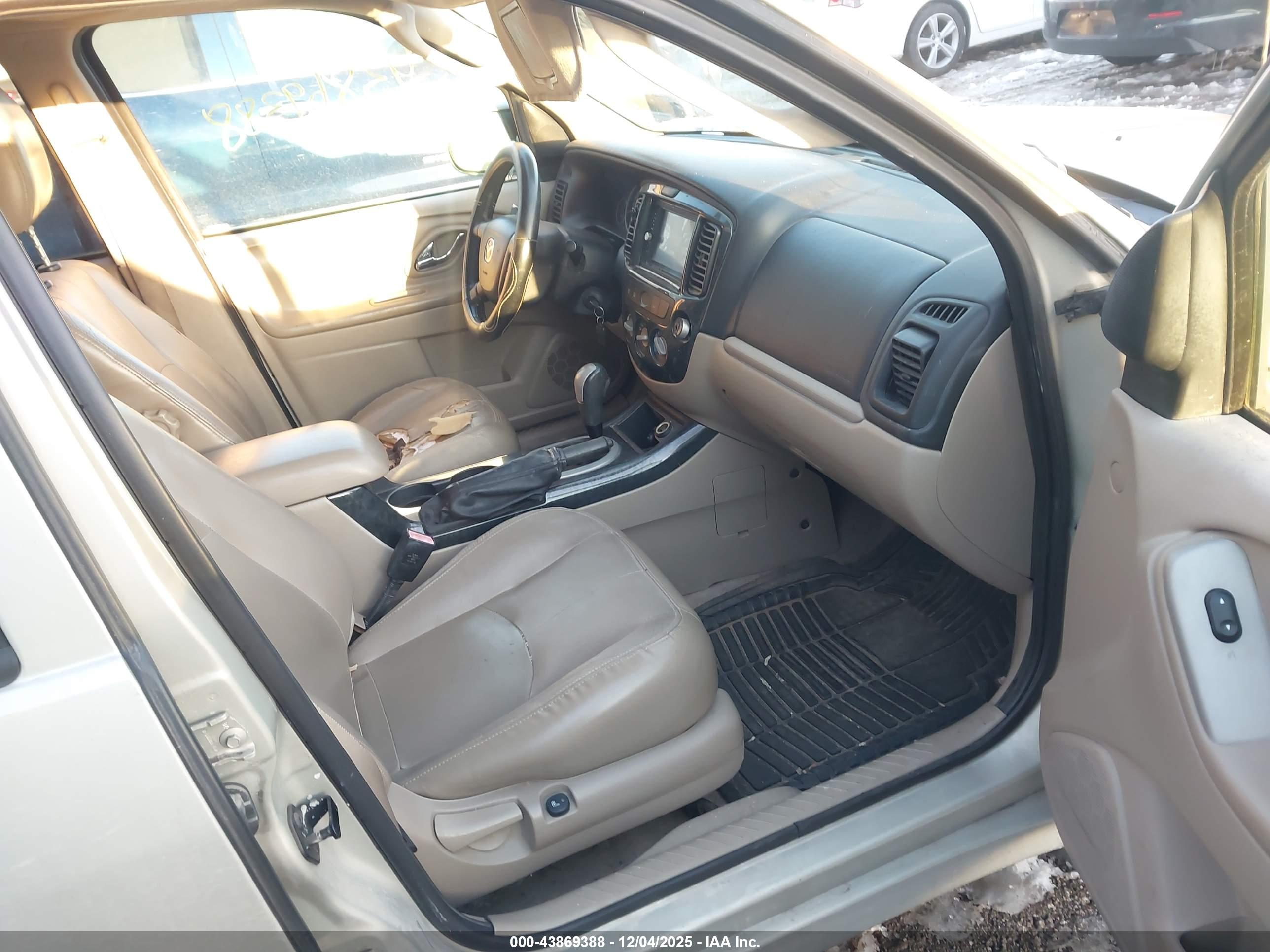MAZDA TRIBUTE image 5