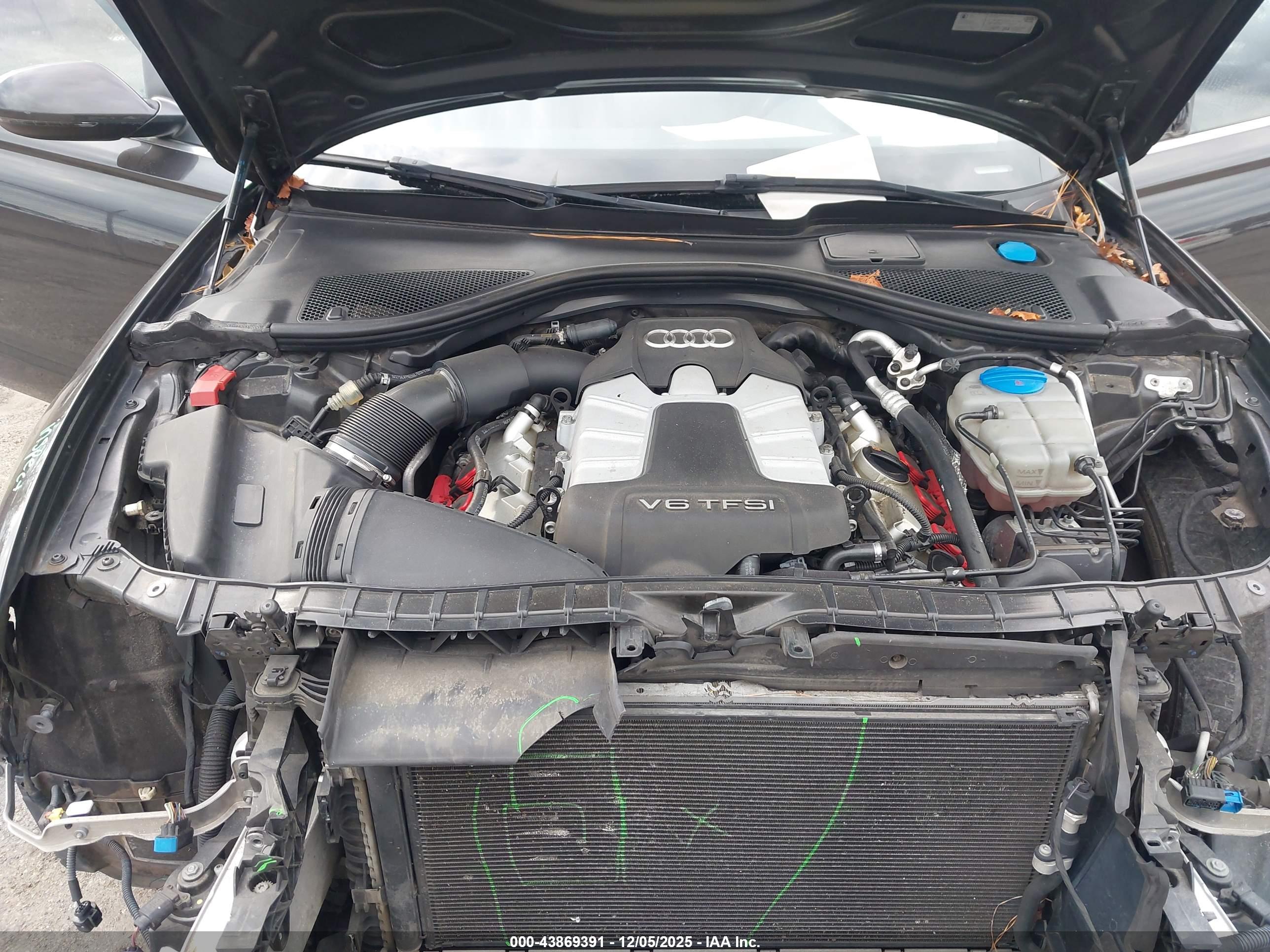 AUDI A6 image 10