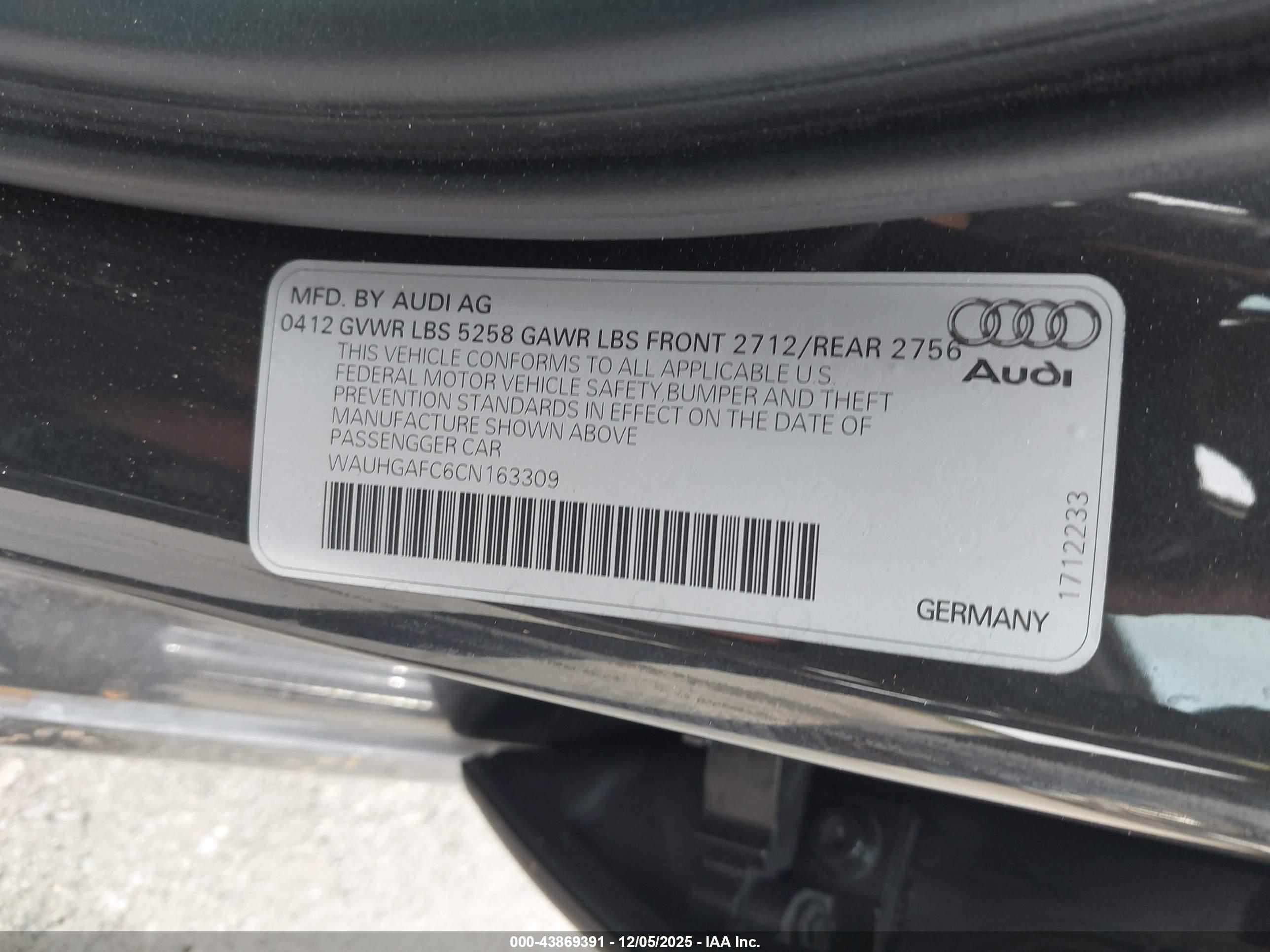 AUDI A6 image 9