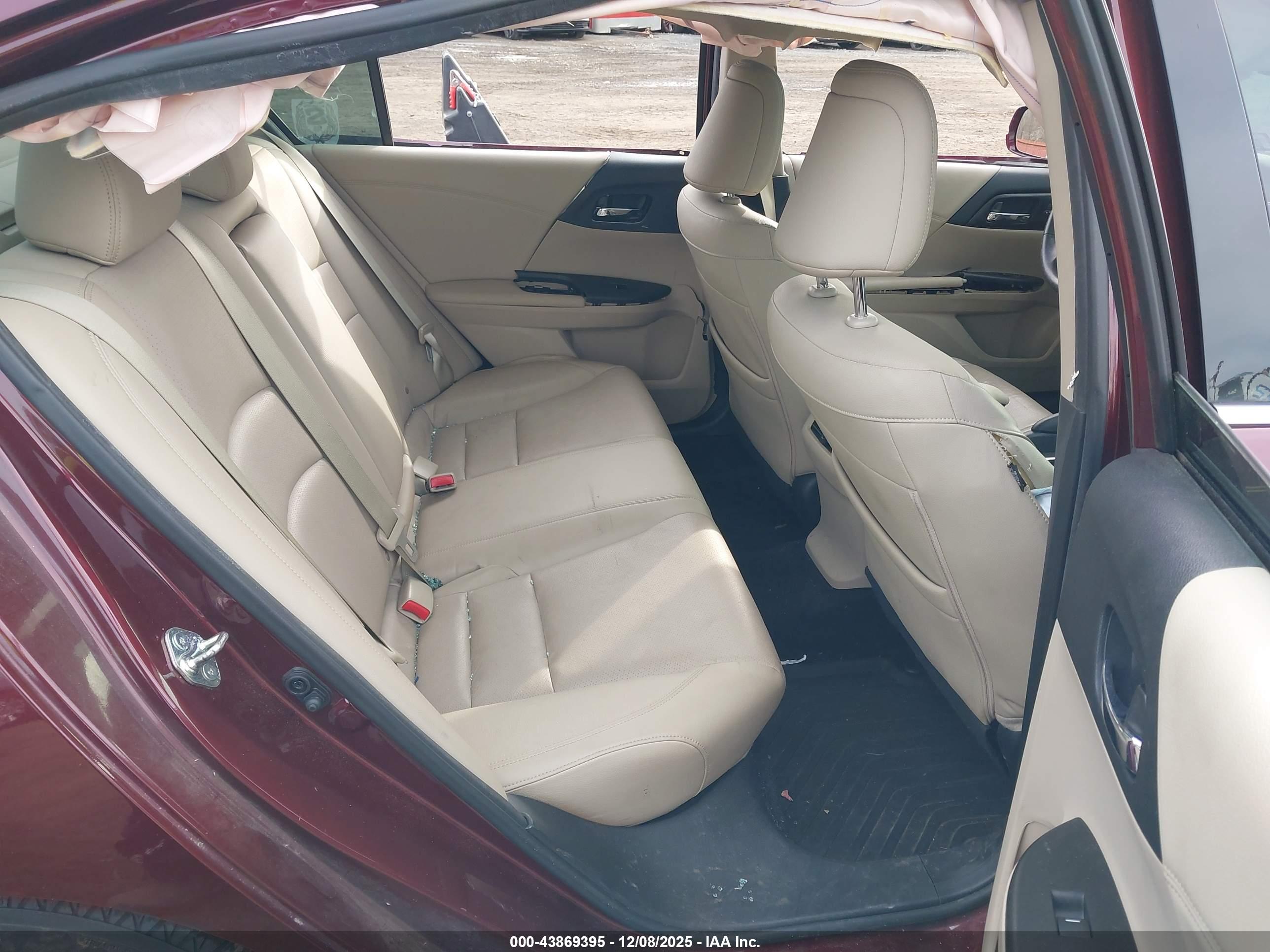 HONDA ACCORD image 8