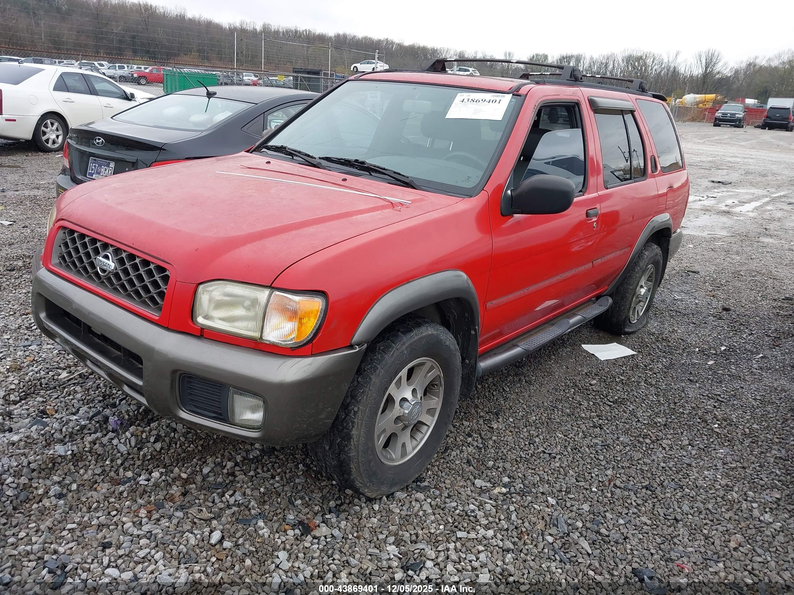 NISSAN PATHFINDER image 2