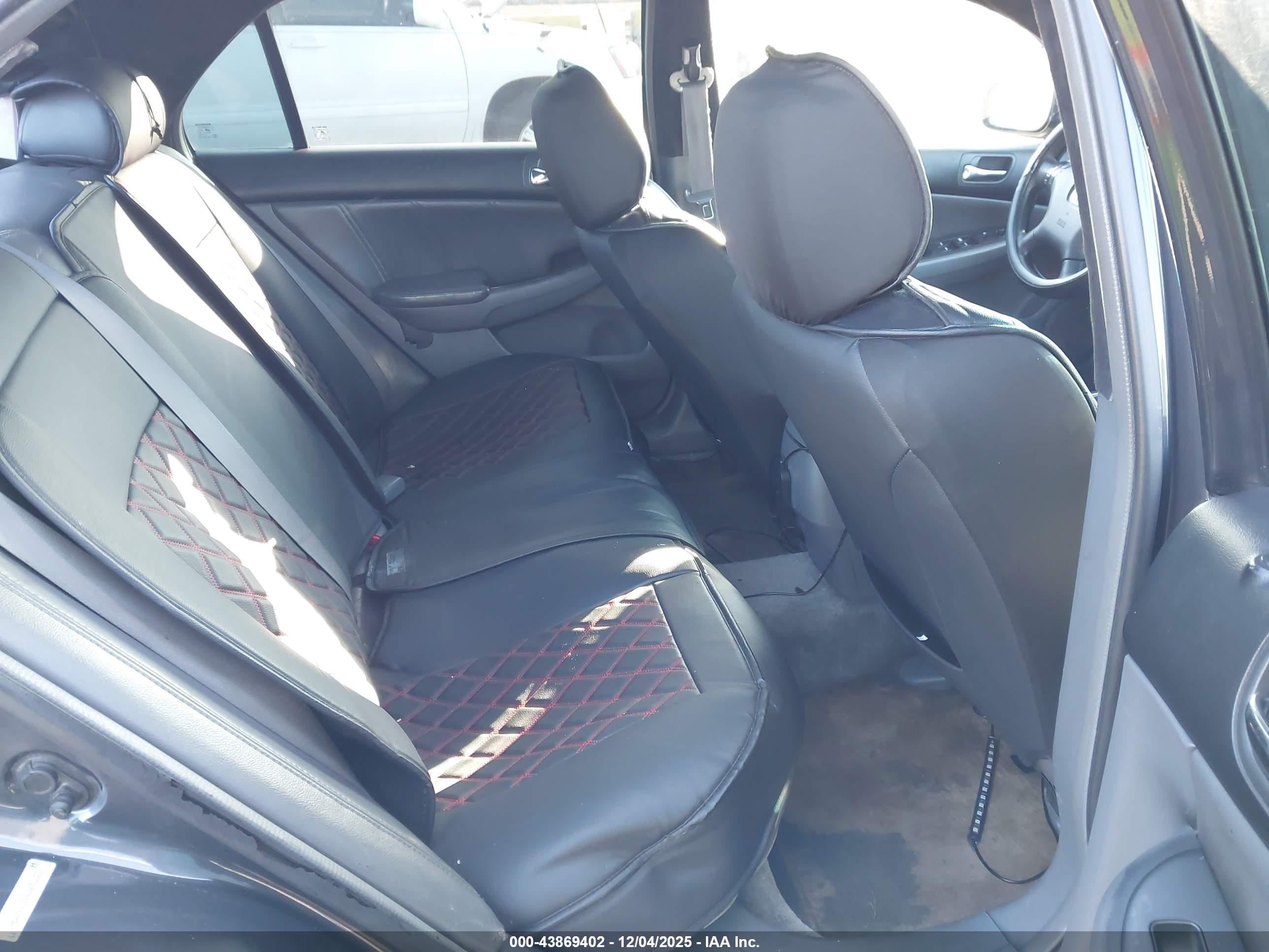 HONDA ACCORD image 8