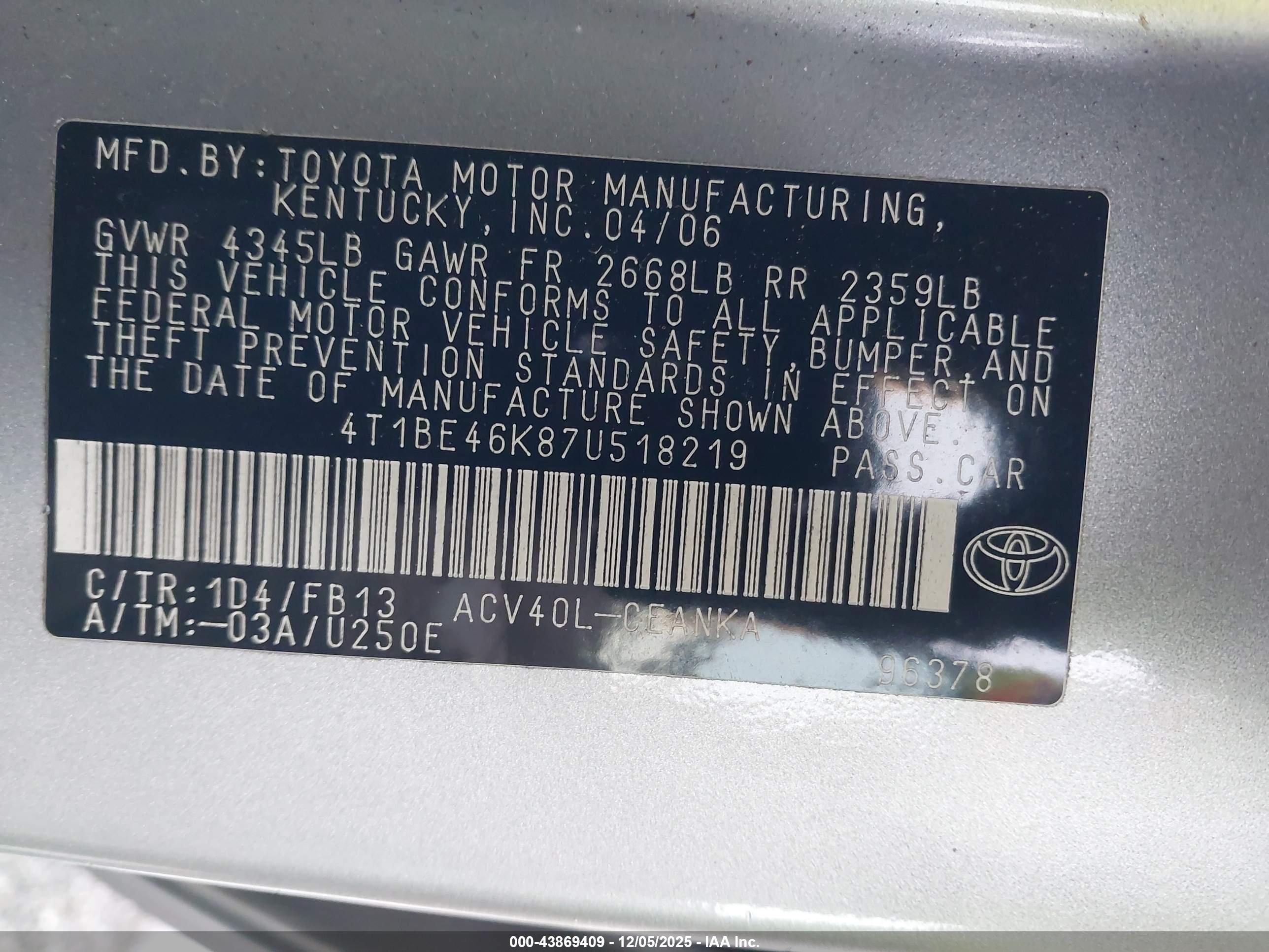 TOYOTA CAMRY image 9