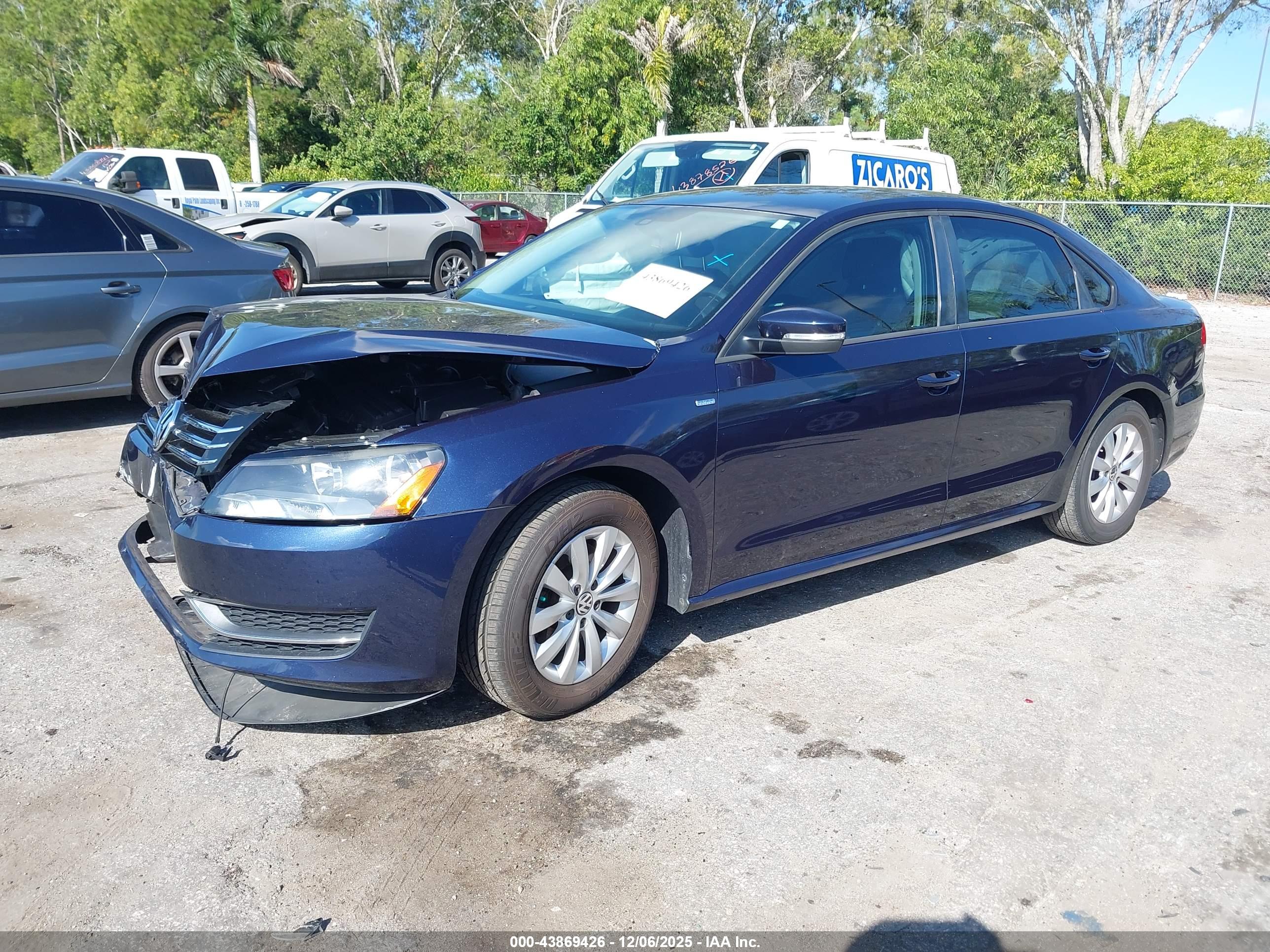 VOLKSWAGEN PASSAT image 2