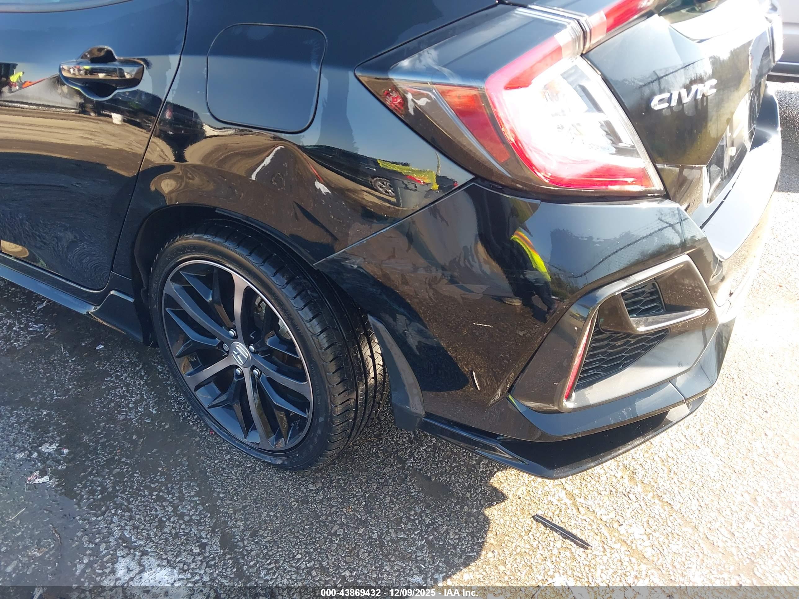 HONDA CIVIC image 6