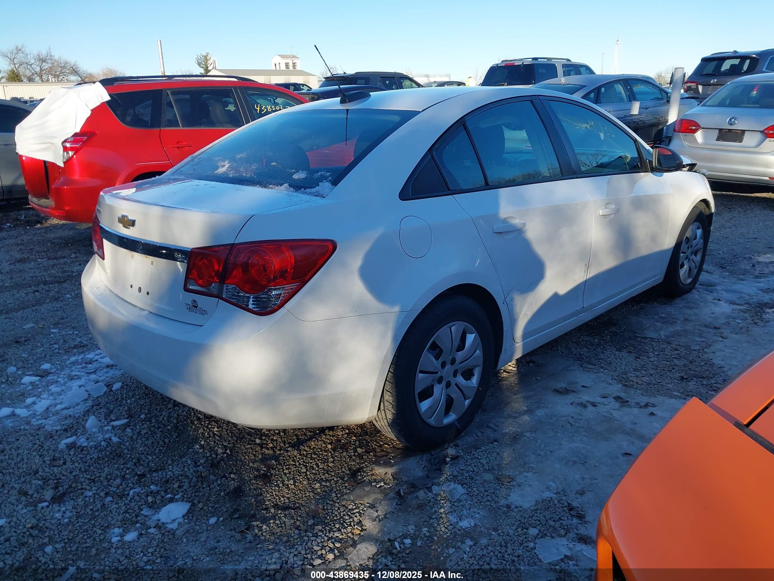 CHEVROLET CRUZE image 4