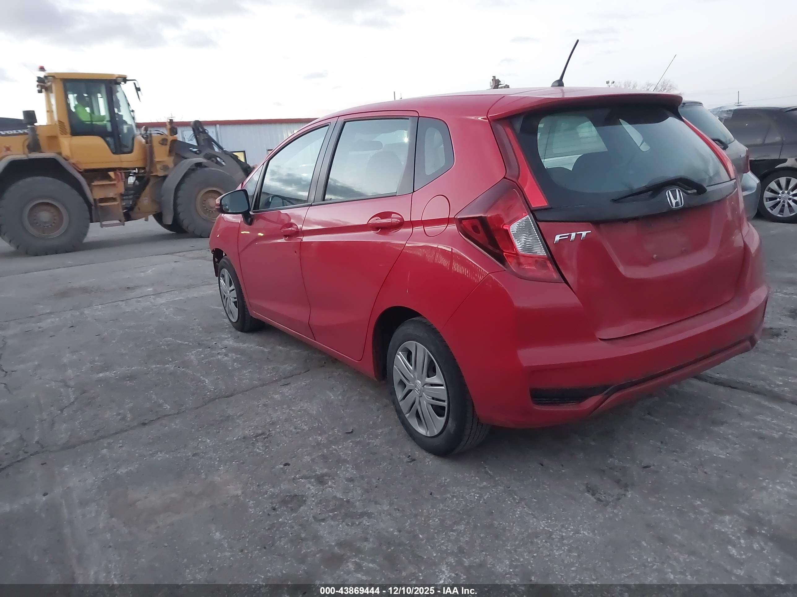 HONDA FIT image 3