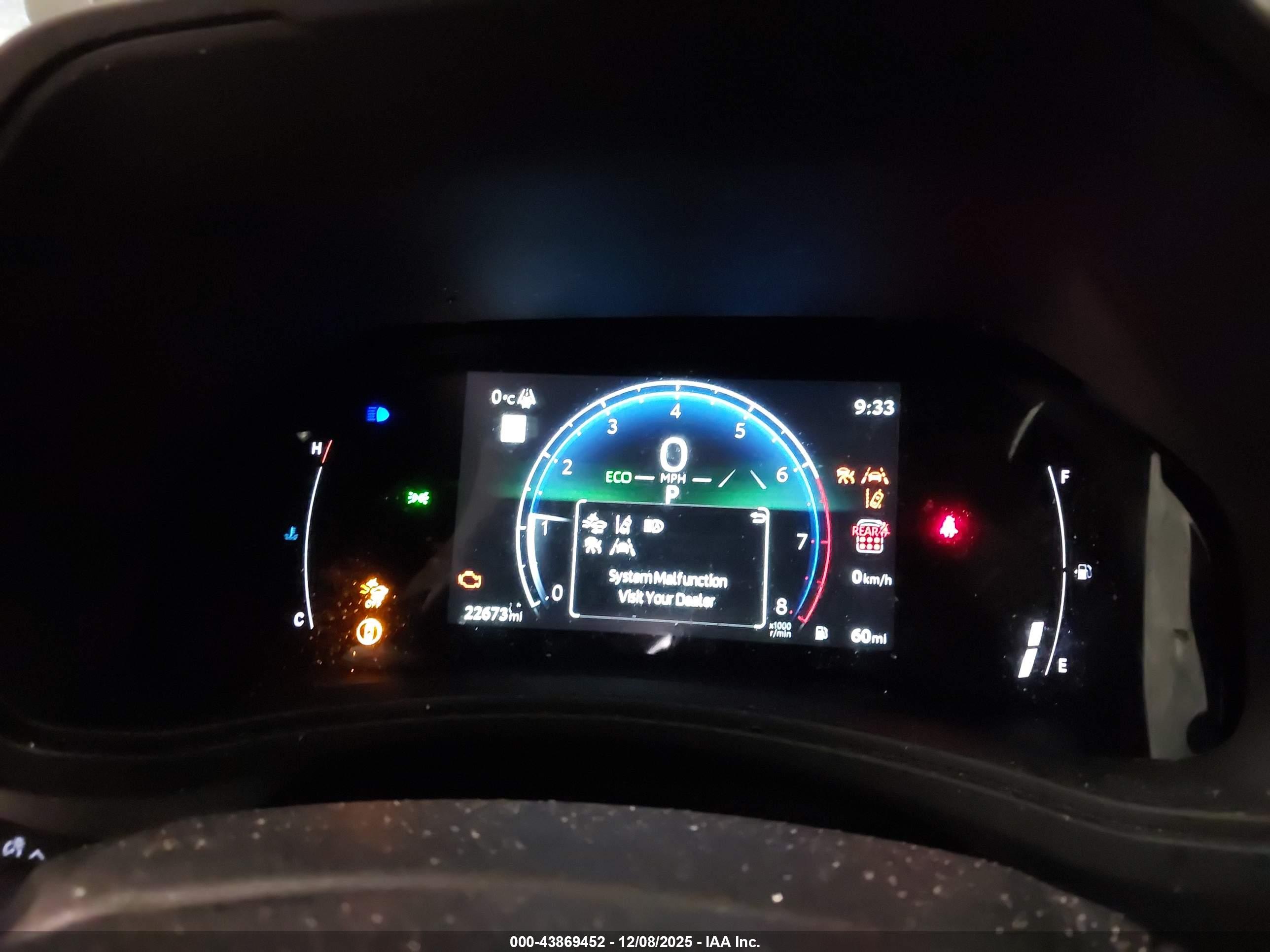 TOYOTA GRAND image 7