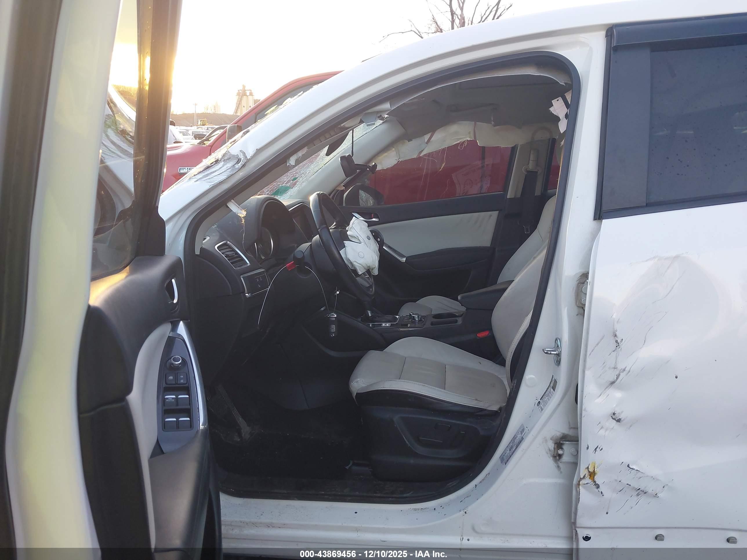 MAZDA CX-5 image 5
