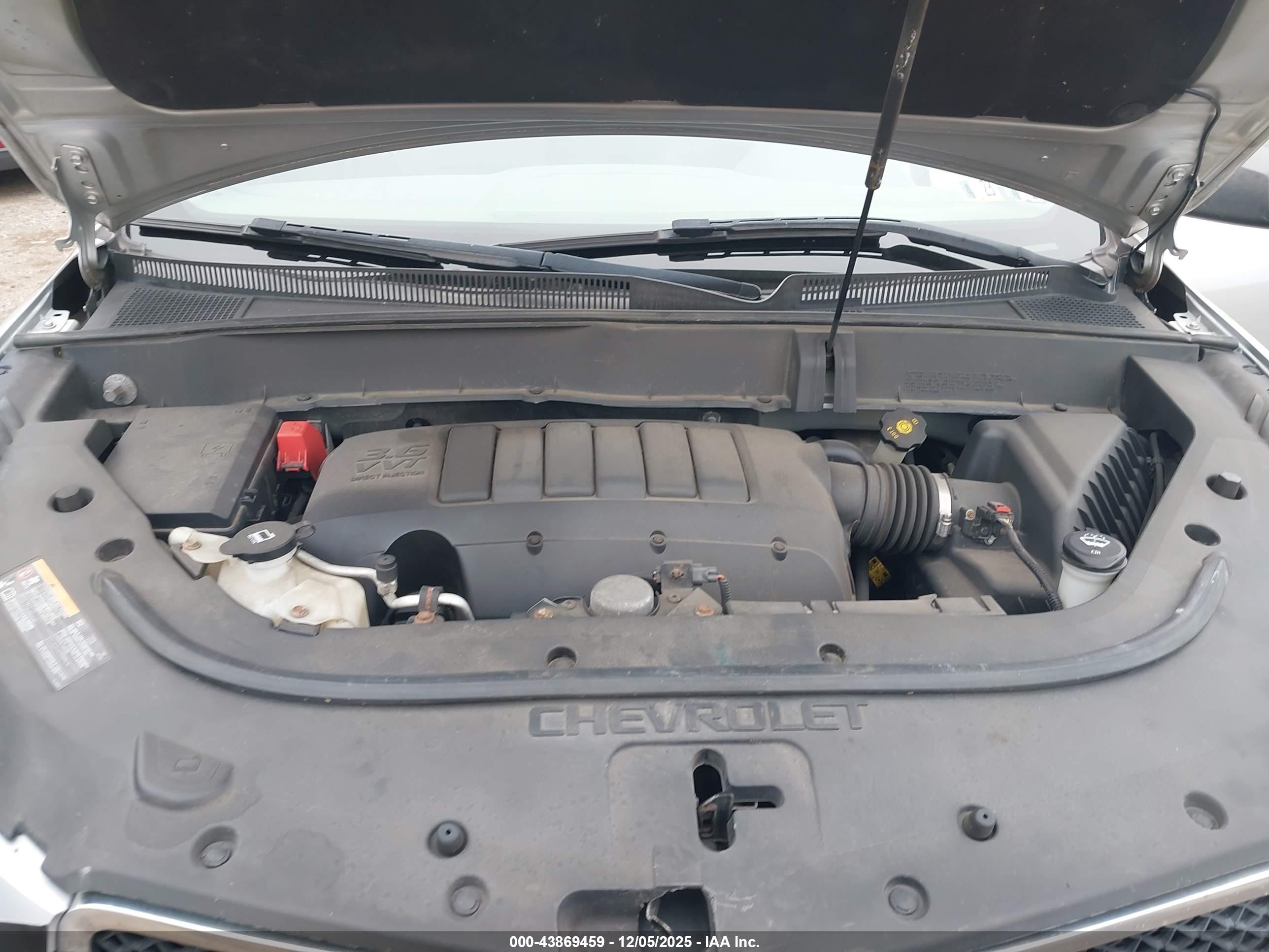 CHEVROLET TRAVERSE image 10