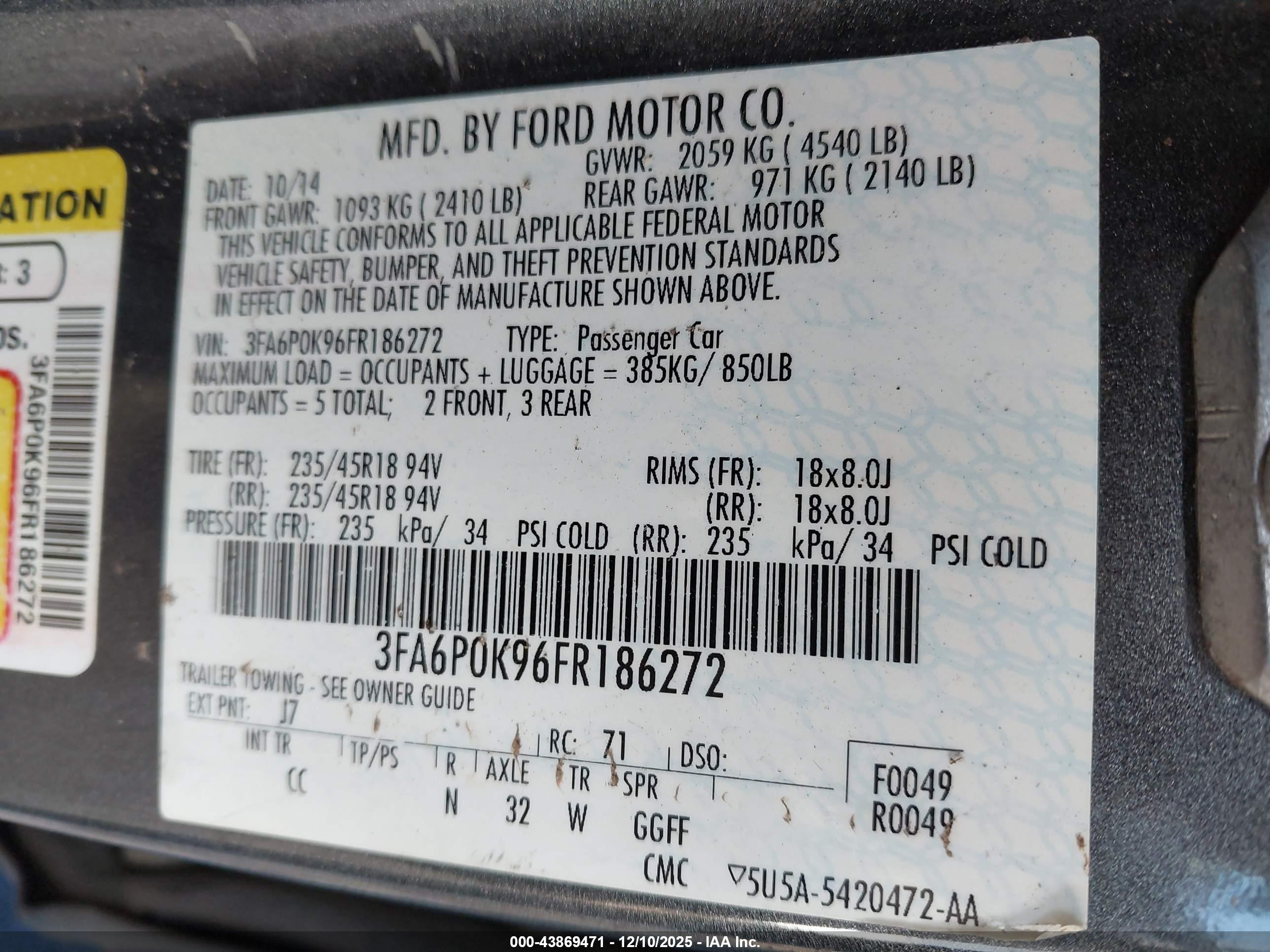 FORD FUSION image 9