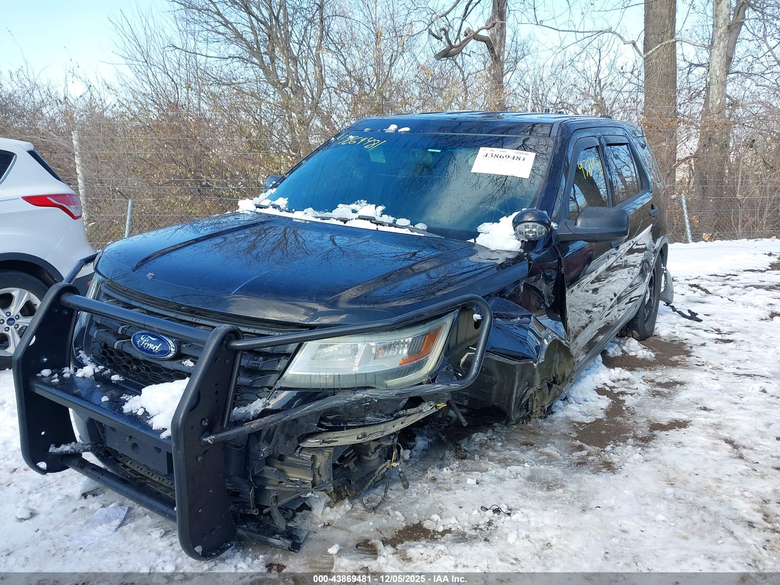 FORD UTILITY image 6