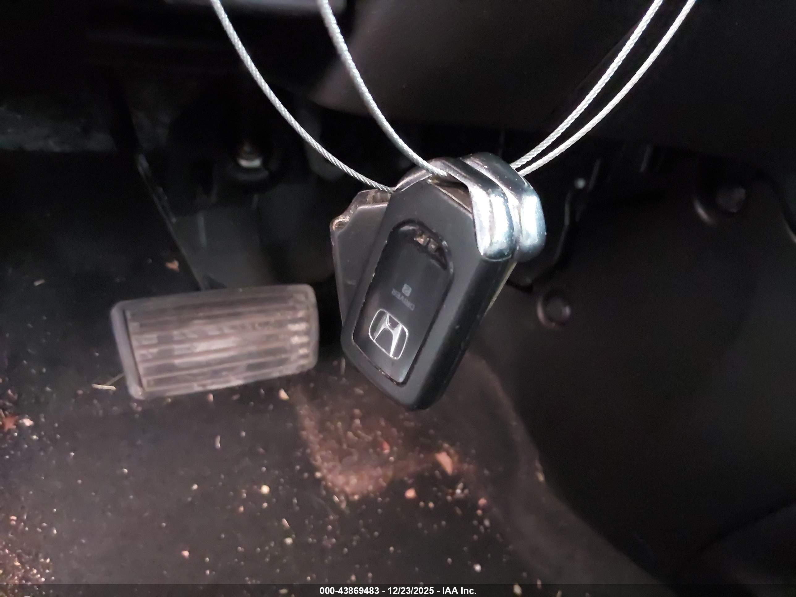 HONDA CR-V image 11