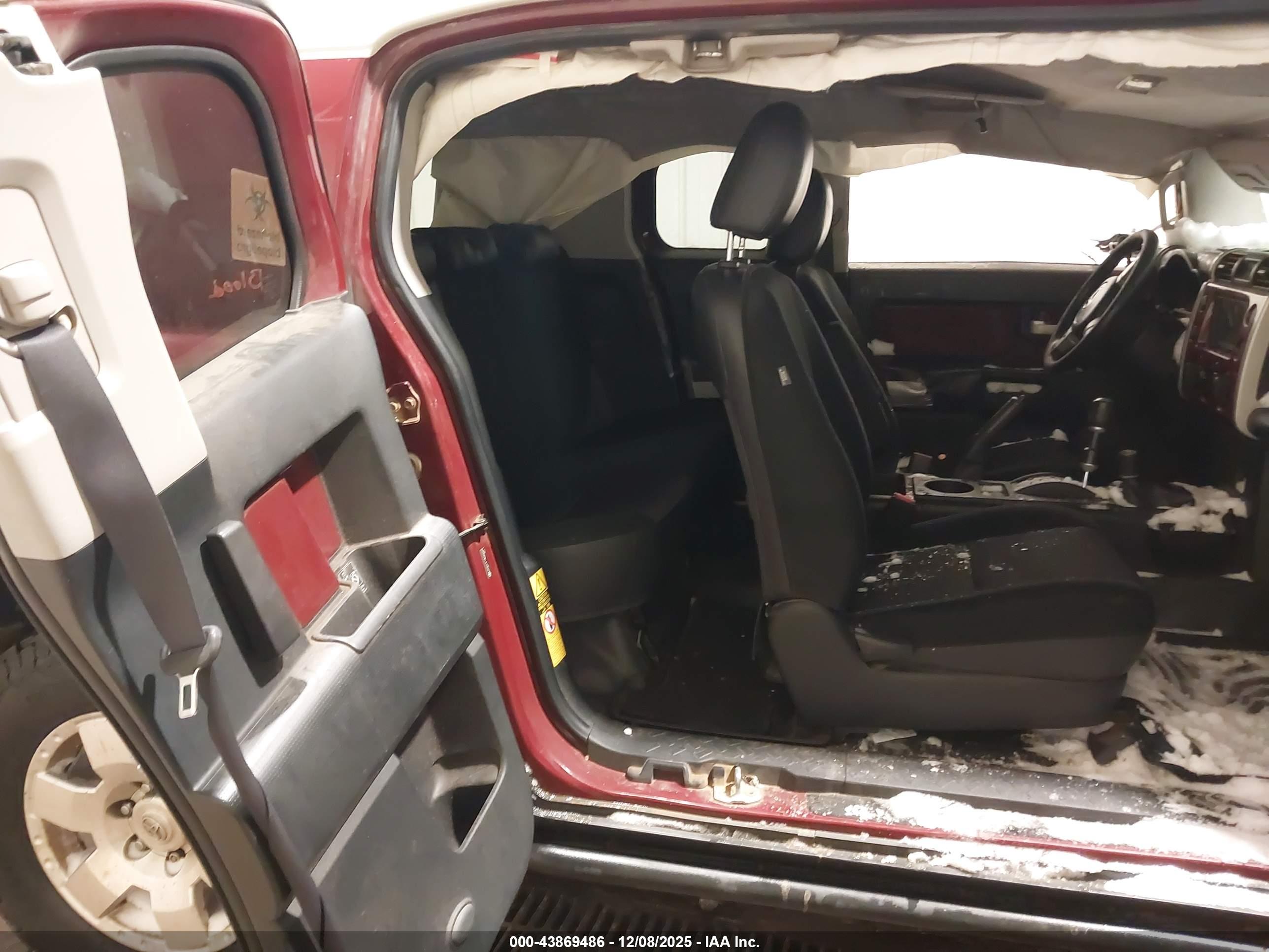 TOYOTA FJ image 8