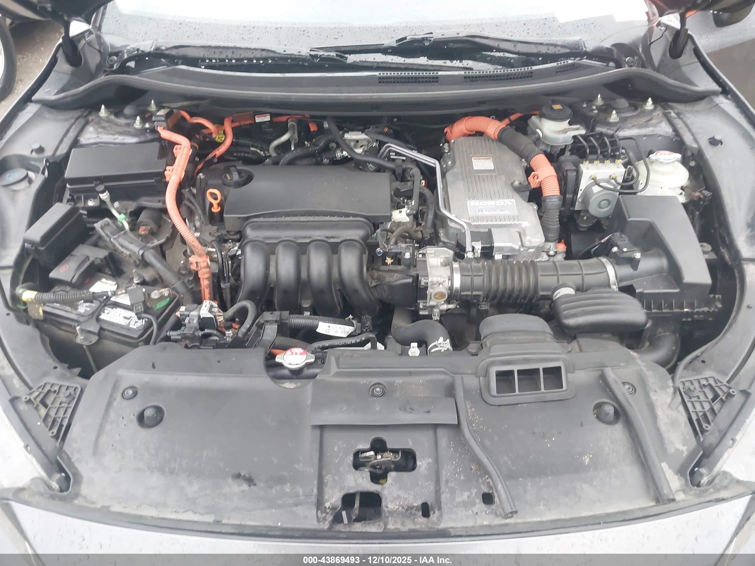 HONDA CLARITY image 10